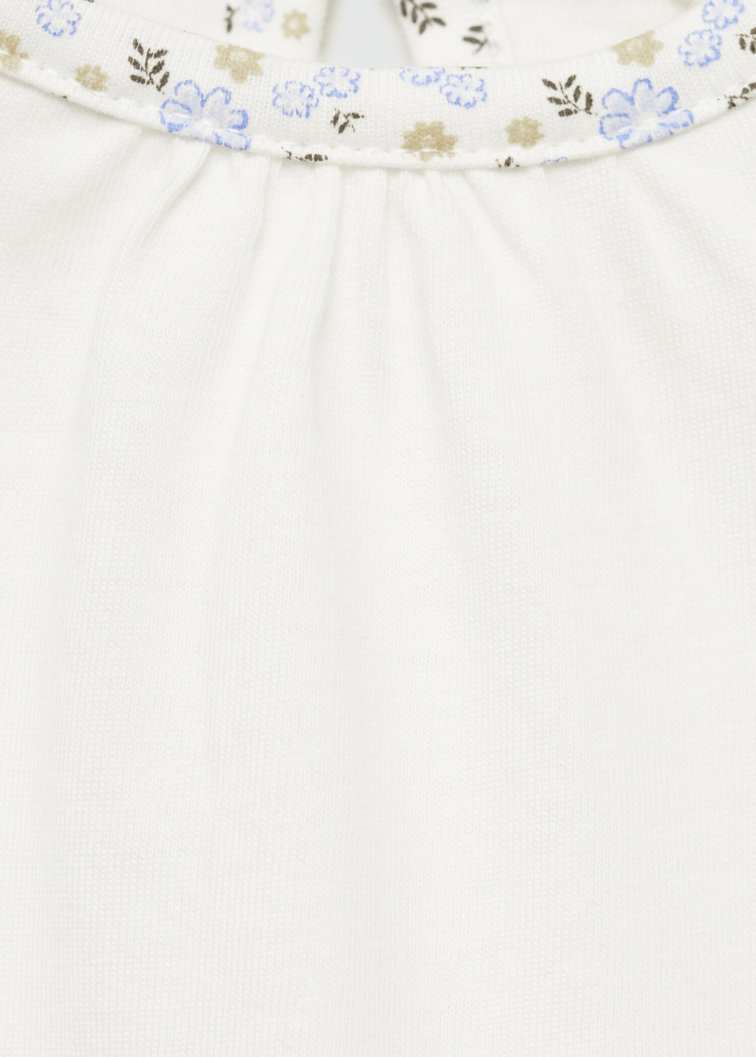 T-shirt détails contrastants - Détail de l'article 8