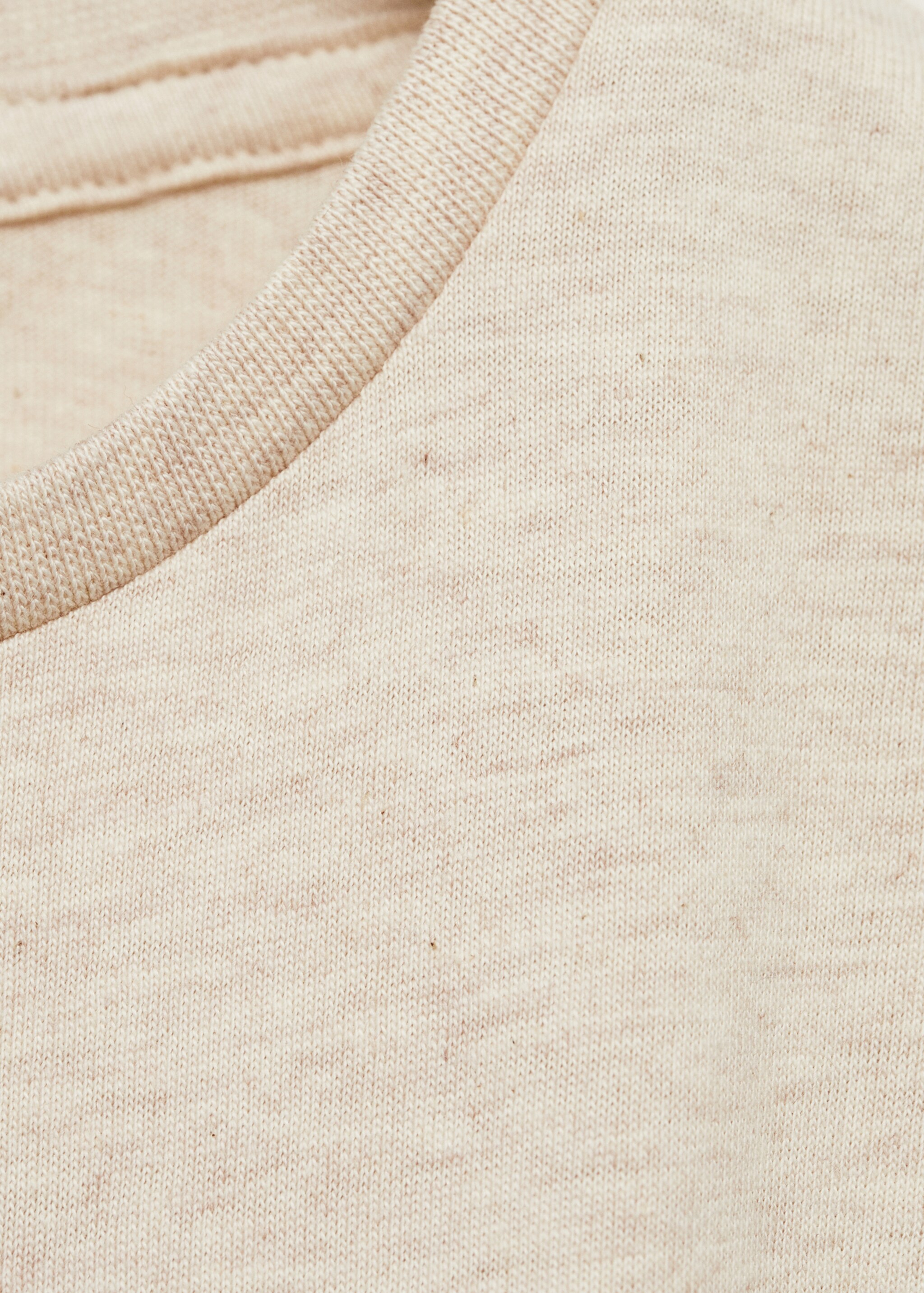 Animated design t-shirt - Details of the article 0, Sand. Ref: 77026345-00.