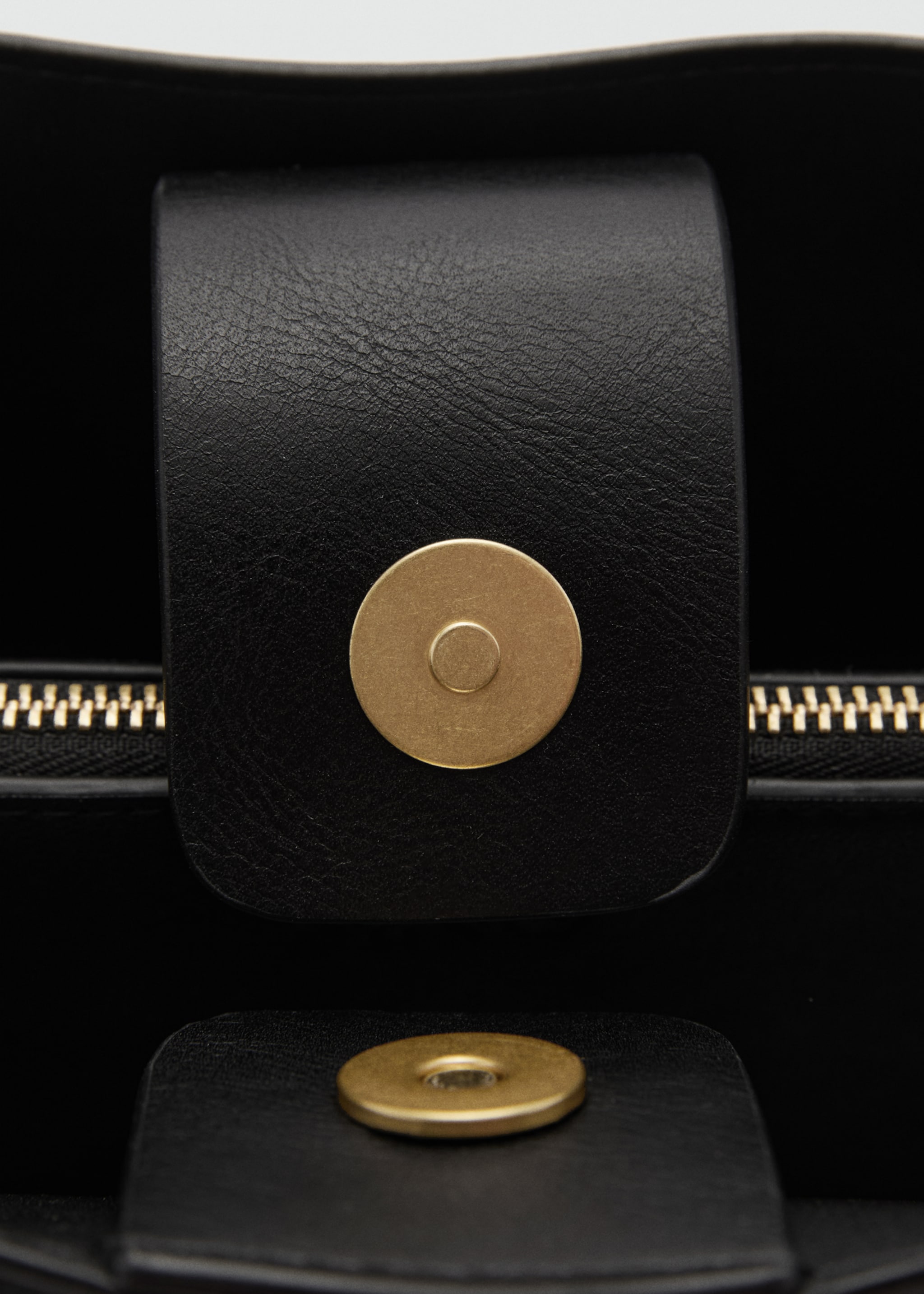 Shopper bag with padlock - Details of the article 3, Black. Ref: 77026354-00.