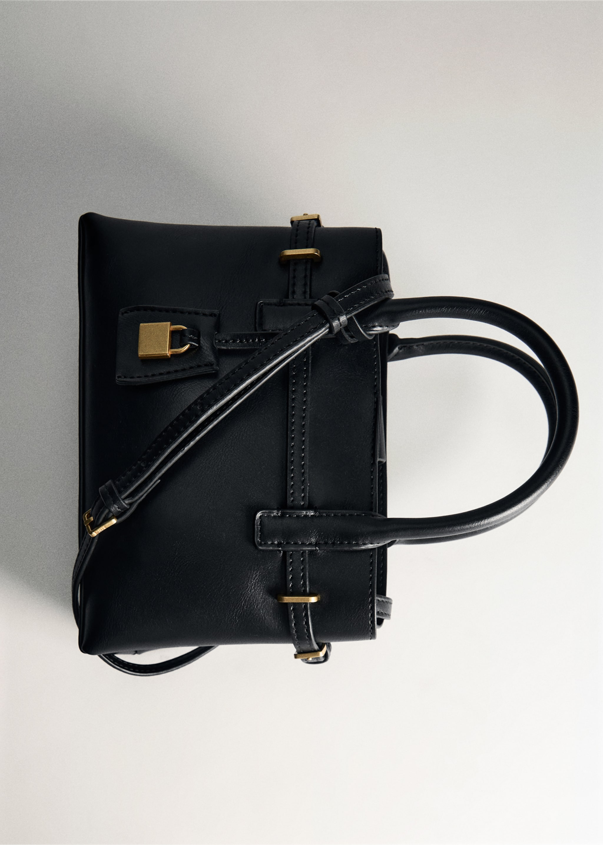 Shopper bag with padlock - Details of the article 5, Black. Ref: 77026354-00.