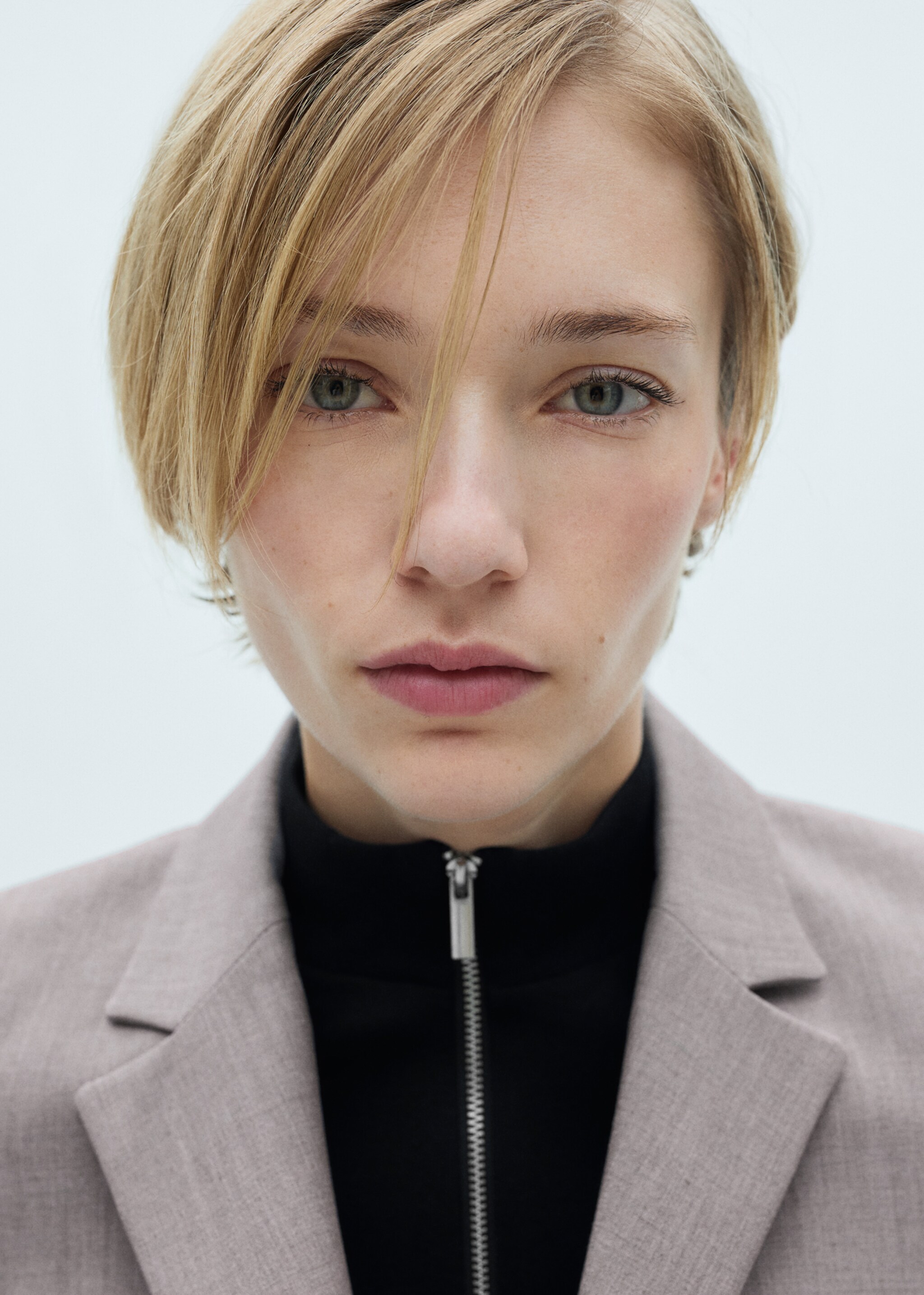 Straight-fit suit jacket - Details of the article 1, Grey. Ref: 77026728-00.