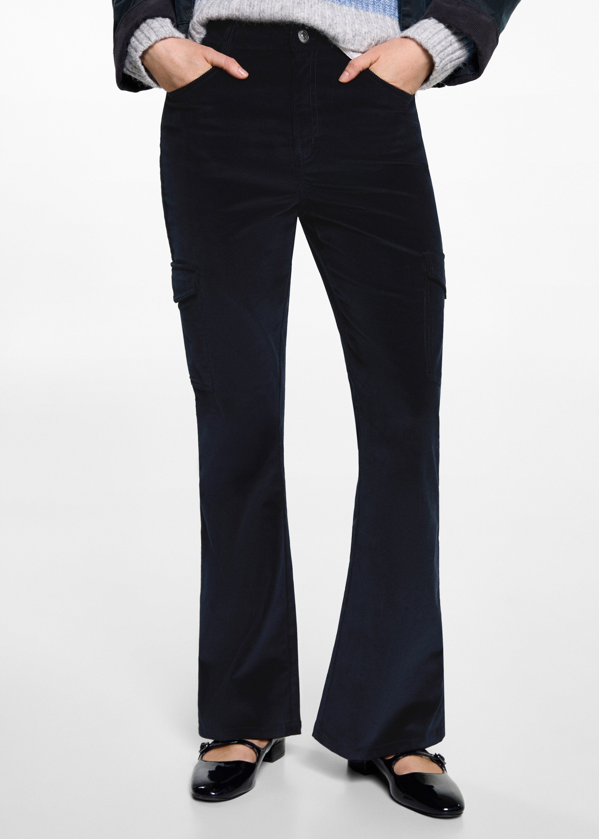 Samtane hlače s džepovima - Prikaz srednjeg dijela, Tamnoplava. Ref: 77026742-00.