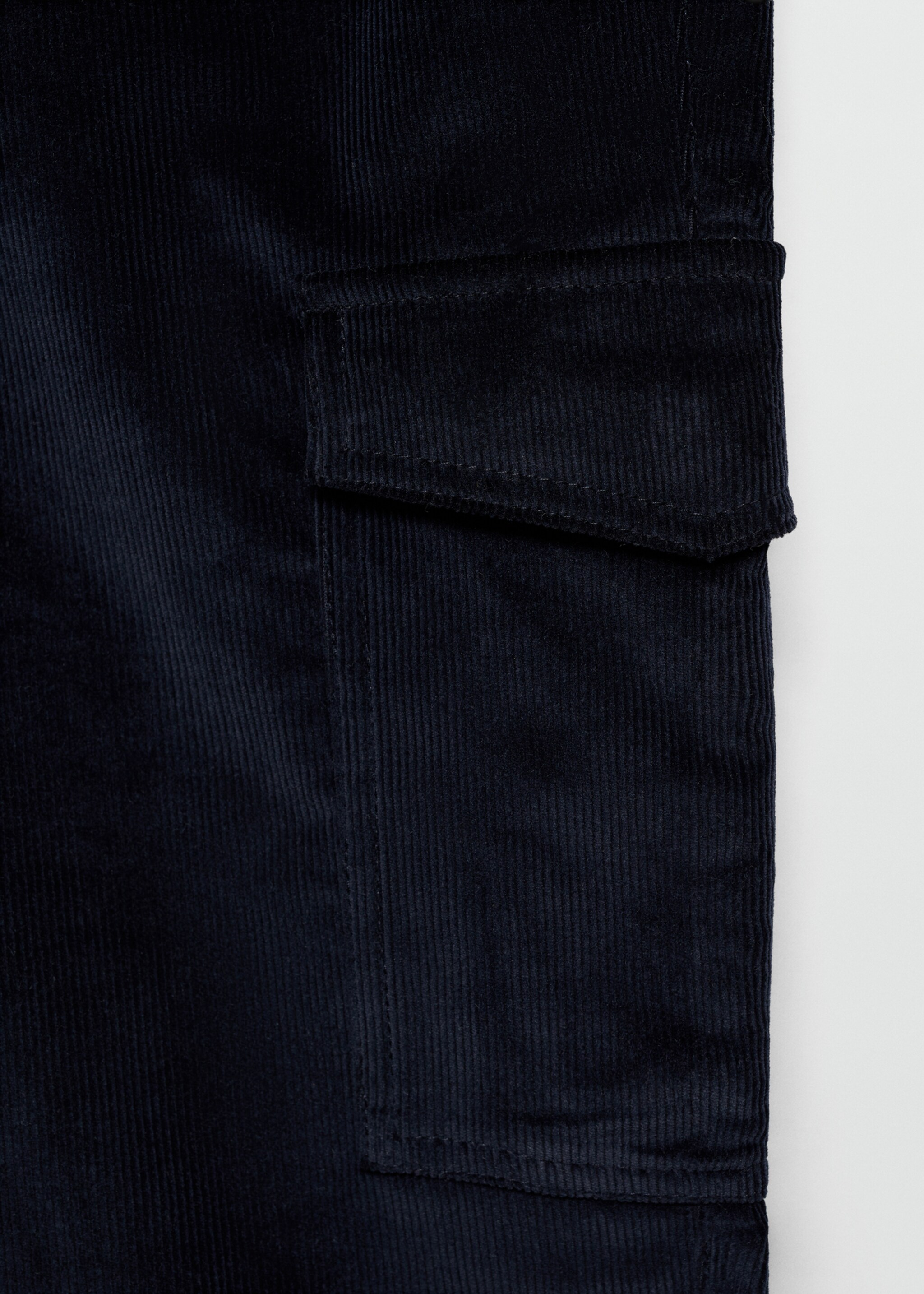 Samtane hlače s džepovima - Detalji artikla 0, Tamnoplava. Ref: 77026742-00.