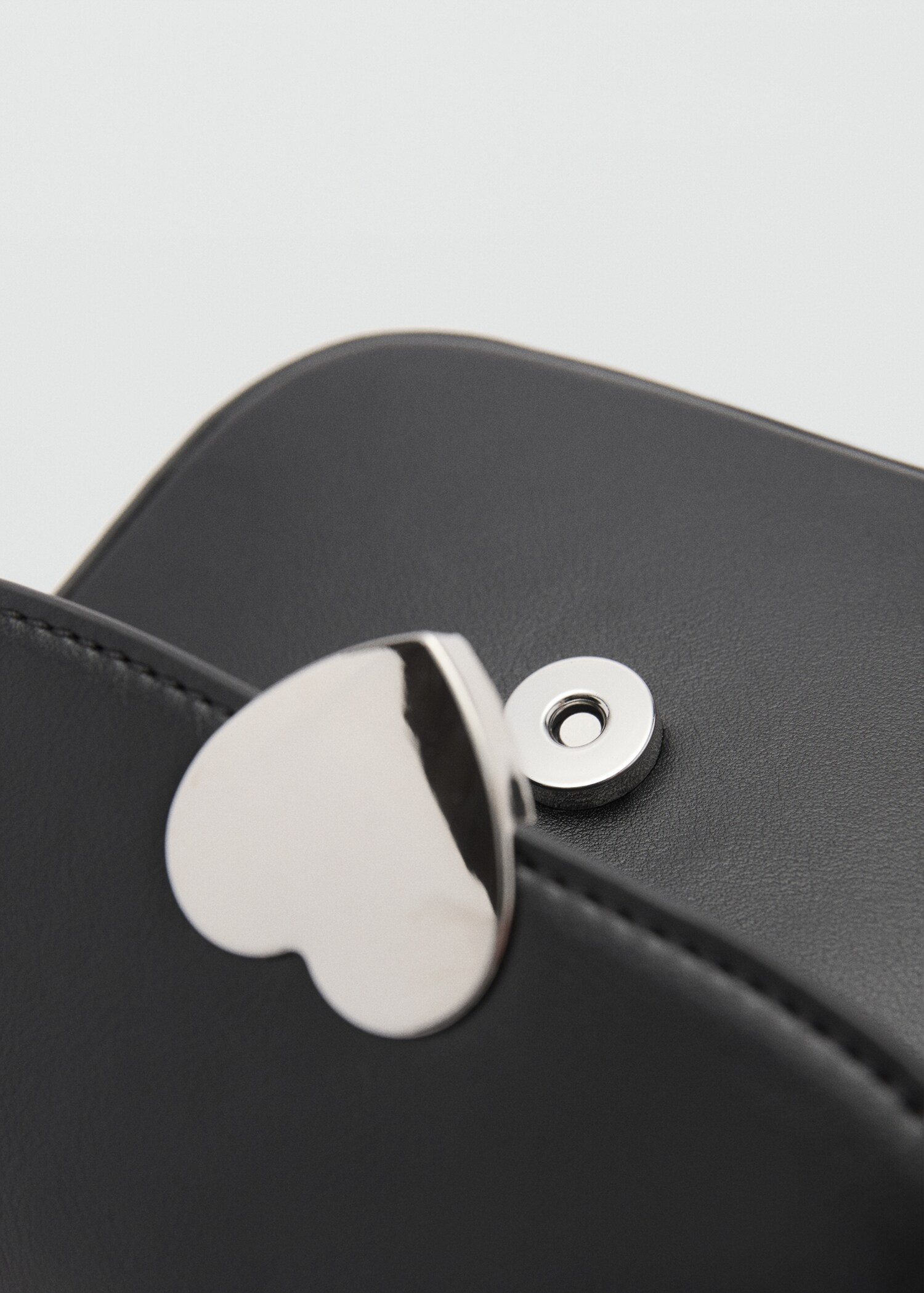 Bolso cruzado efecto piel - Detalle del artículo 2