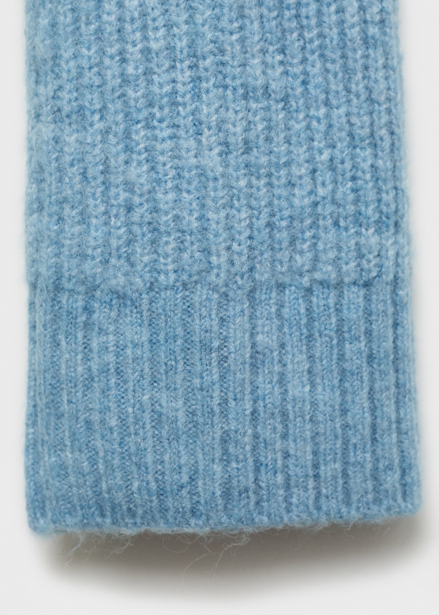 Schulterfreier Strickpullover - Detail des Artikels 0