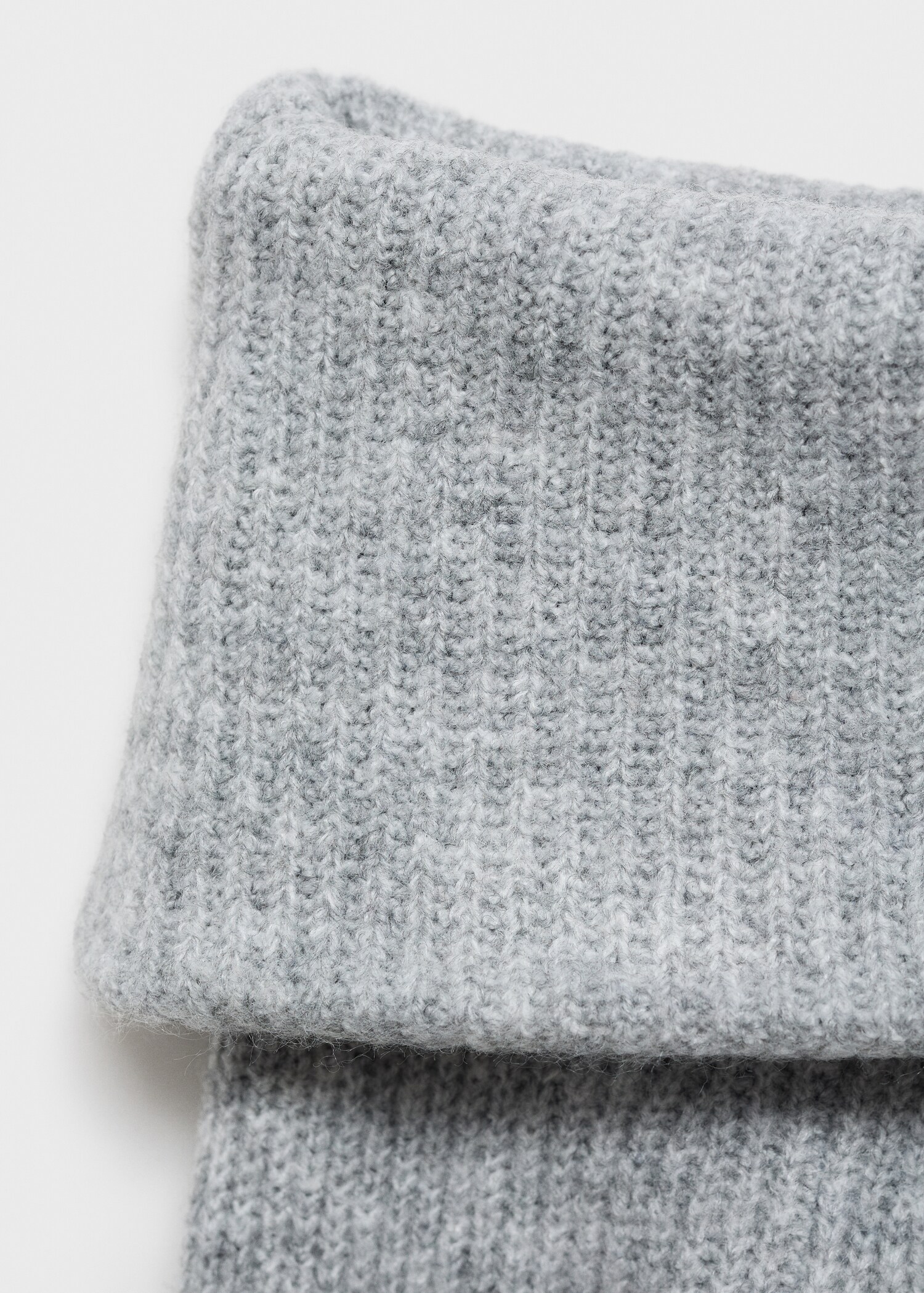 Schulterfreier Strickpullover - Detail des Artikels 8
