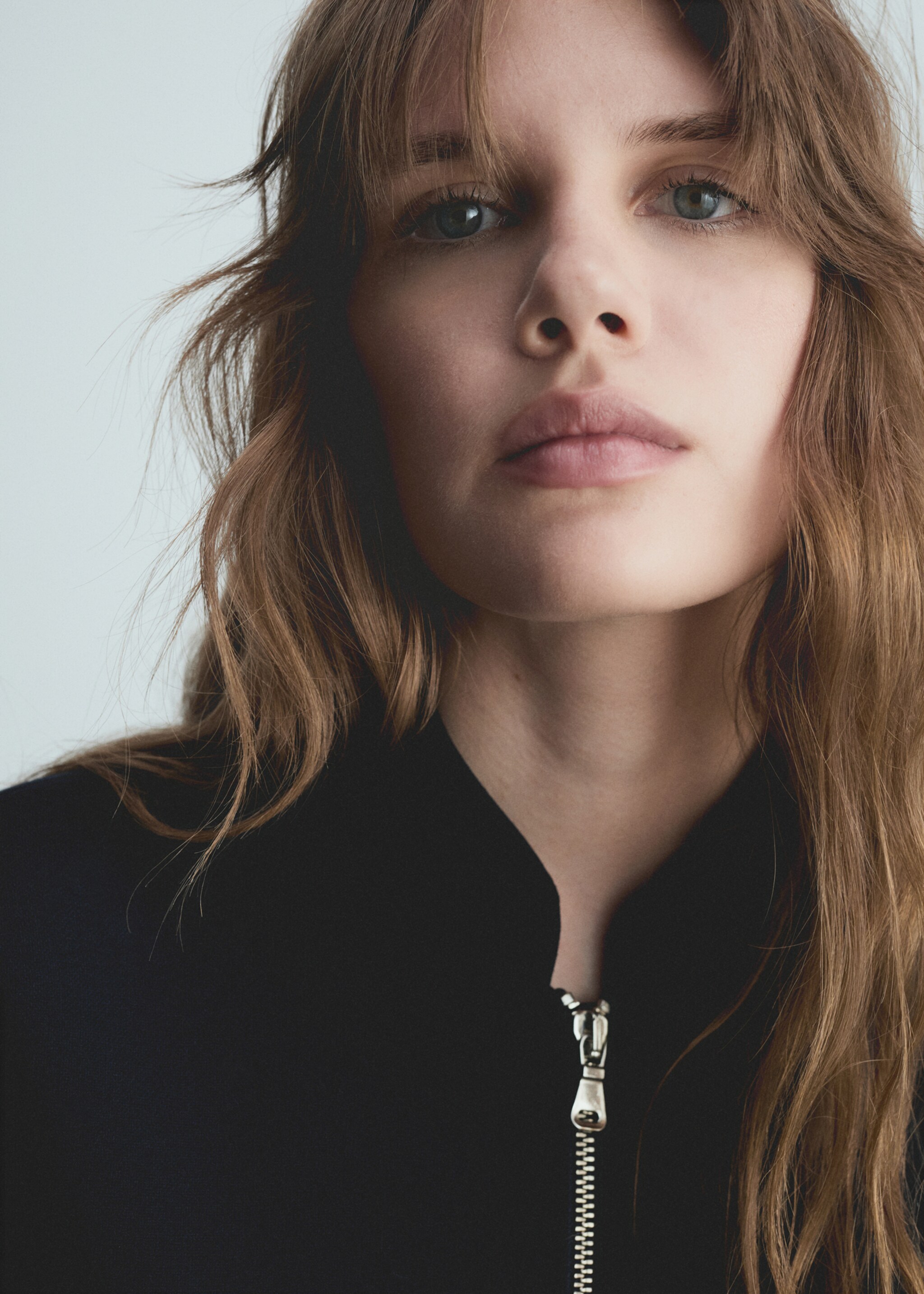 Bomber na zip - Detail zboží 1, Námořnická modrá. Ref: 77026762-00.