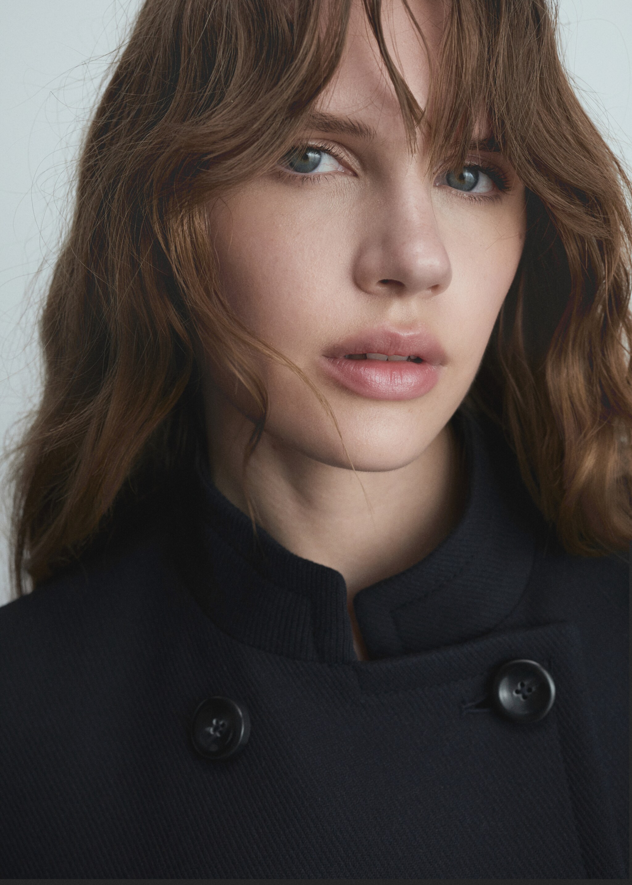 Manteau à double boutonnage - Détail de l'article 1, Bleu marine foncé. Ref: 77026764-00.