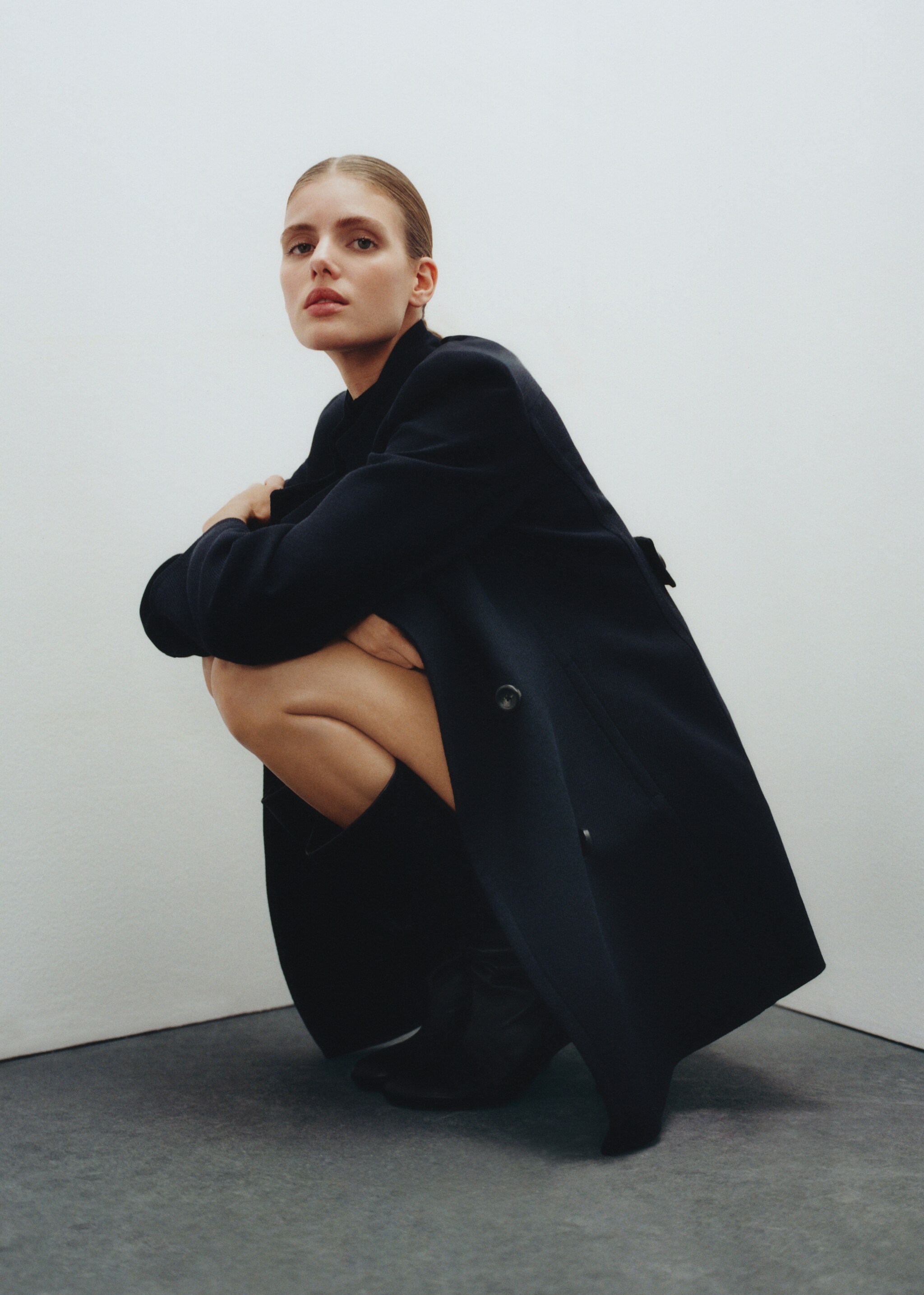 Manteau à double boutonnage - Détail de l'article 7, Bleu marine foncé. Ref: 77026764-00.