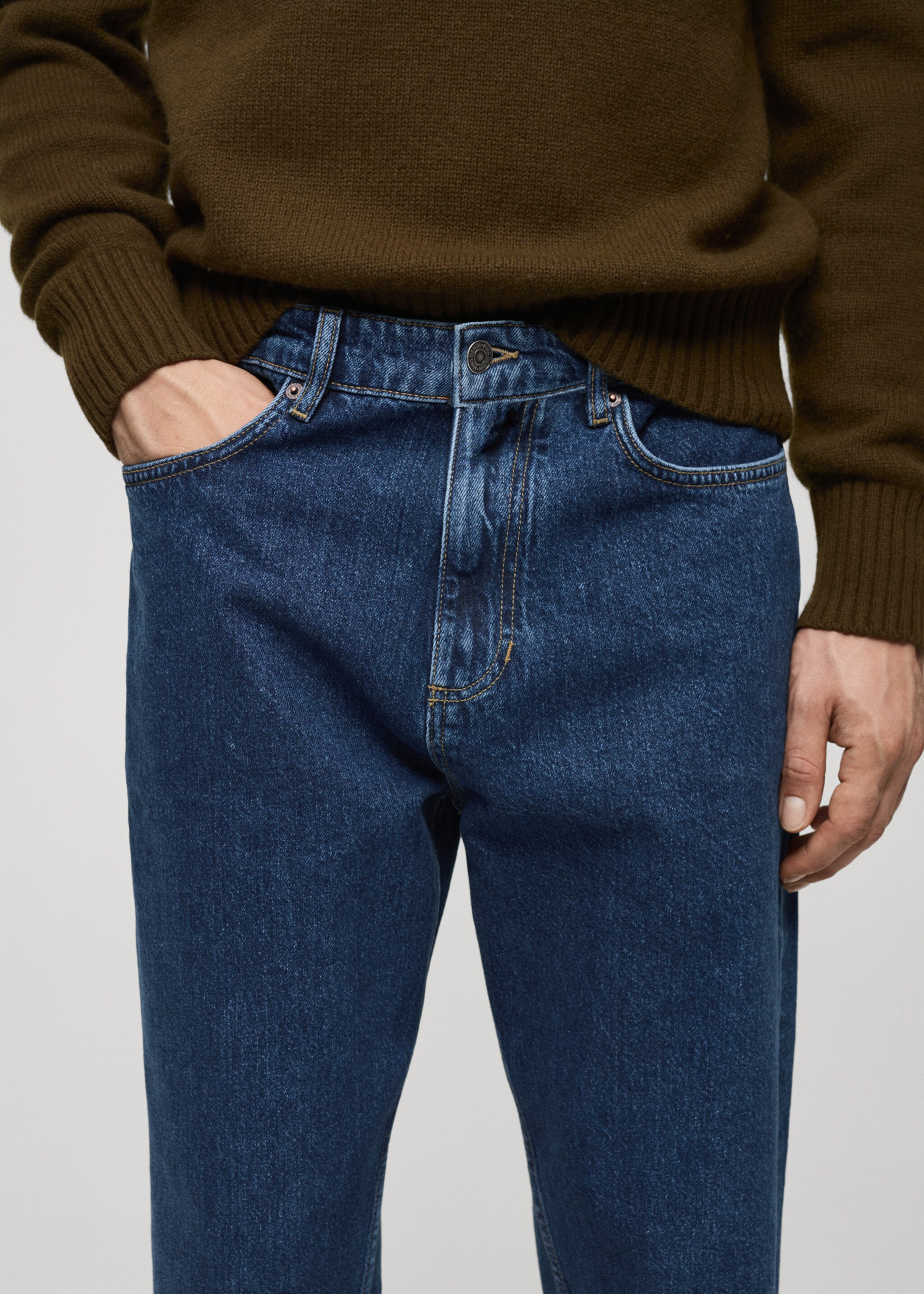 Jeans tapered-fit lavado oscuro - Detalle del artículo 1, Azul oscuro. Ref: 77026766-00.