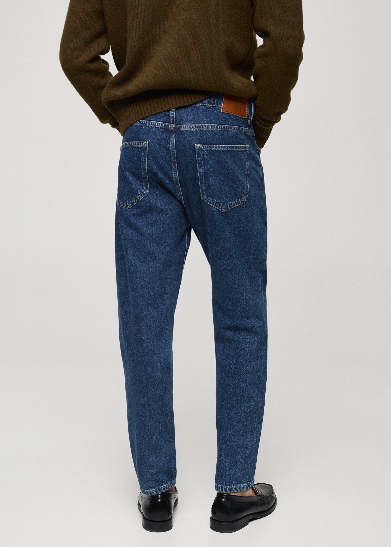 Jeans tapered-fit lavado oscuro - Reverso del artículo