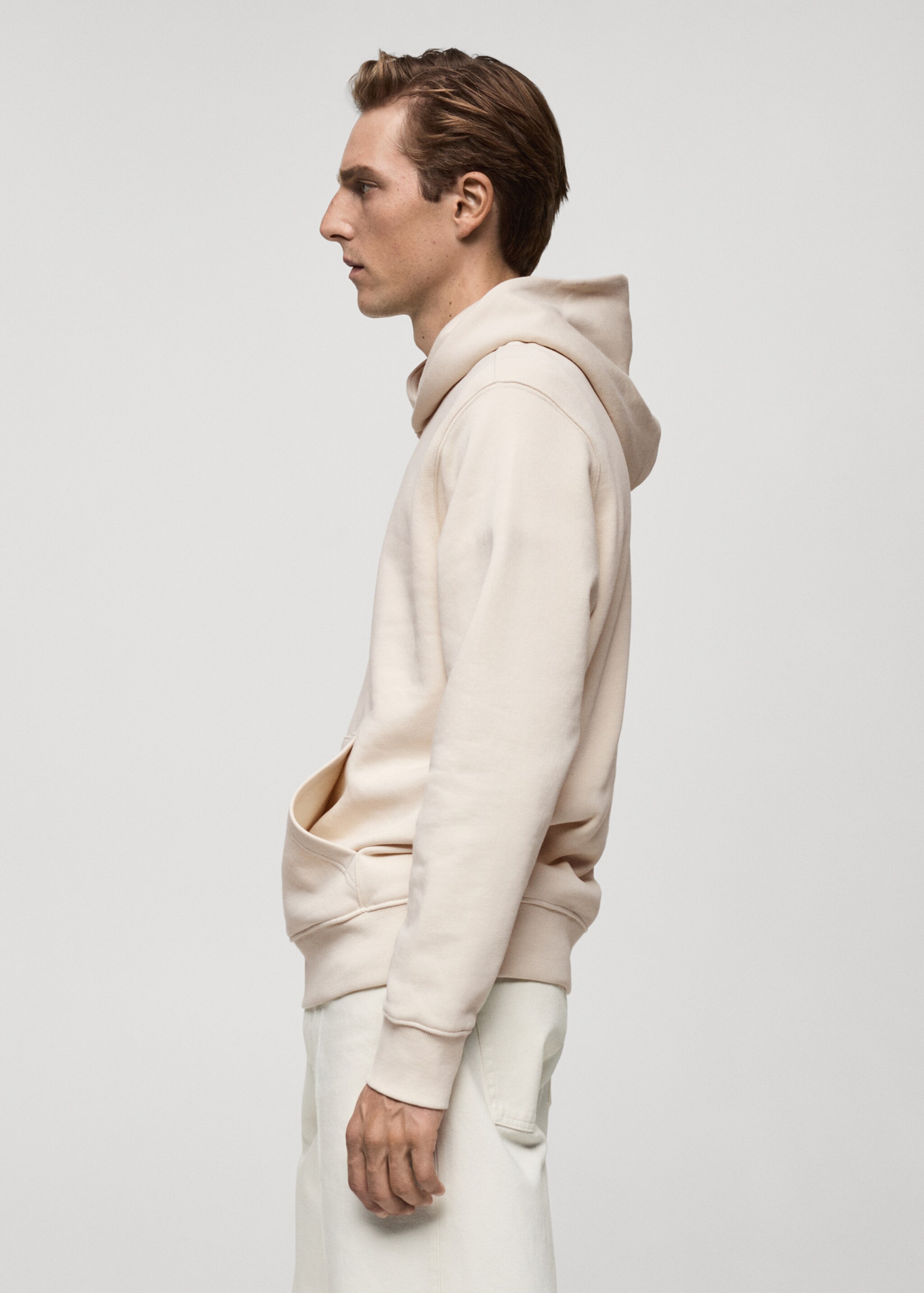 Cotton kangaroo-hooded sweatshirt - Details of the article 2, Ecru. Ref: 77027115-00.