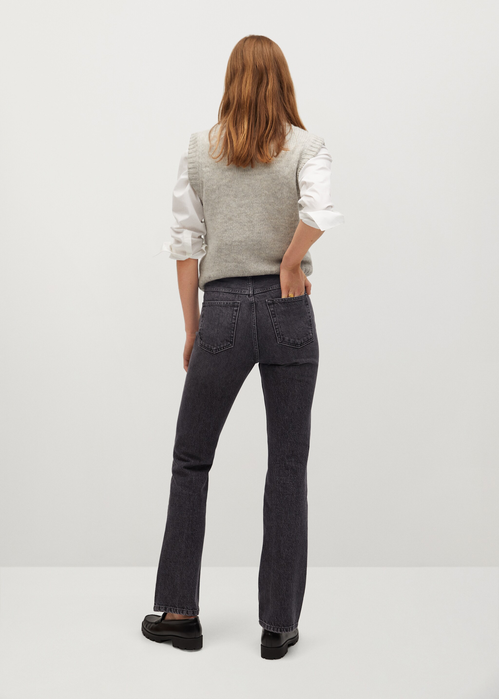 Jeans flare tiro alto - Reverso del artículo