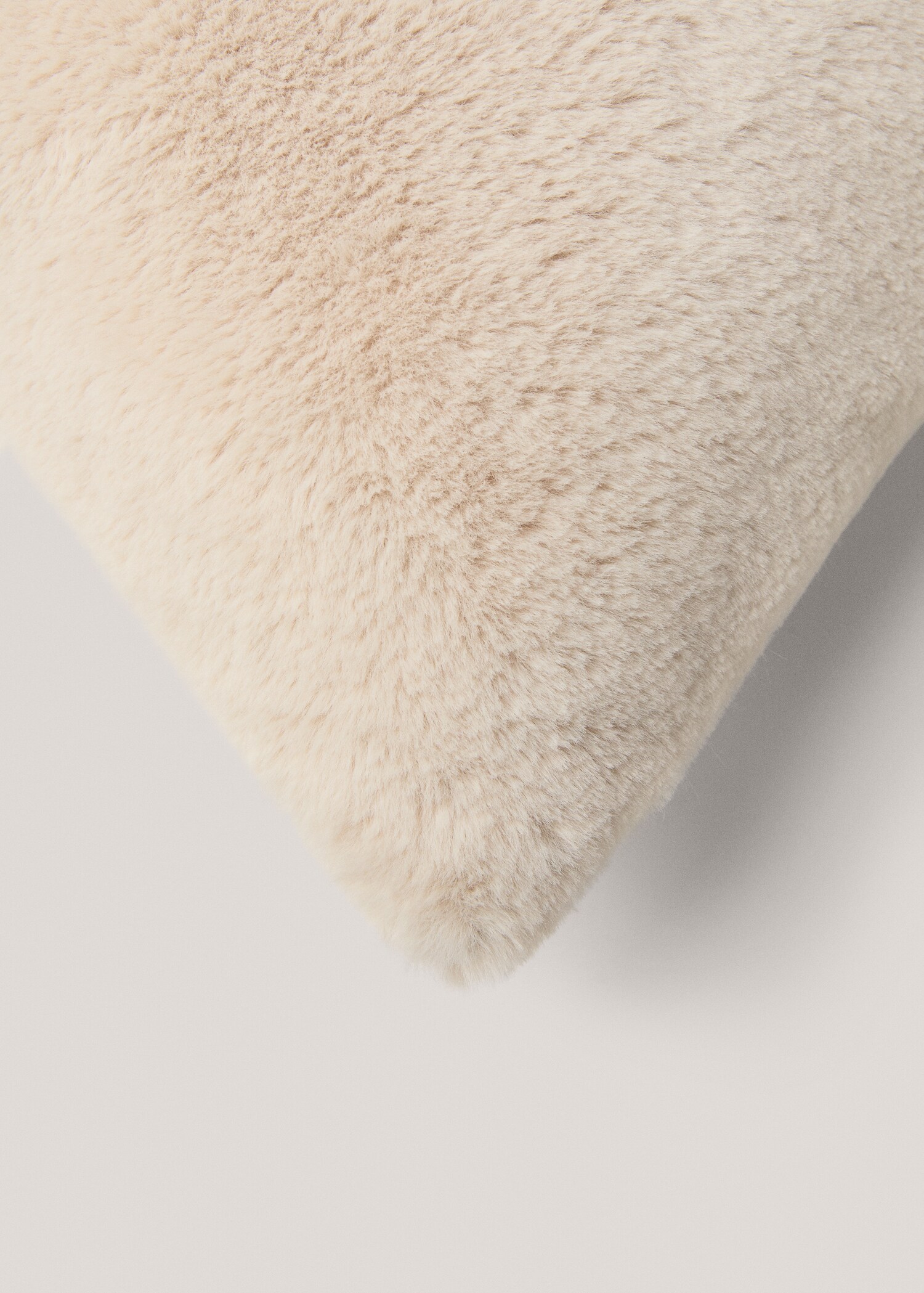 Faux-fur cushion cover 45x45cm - Details of the article 1