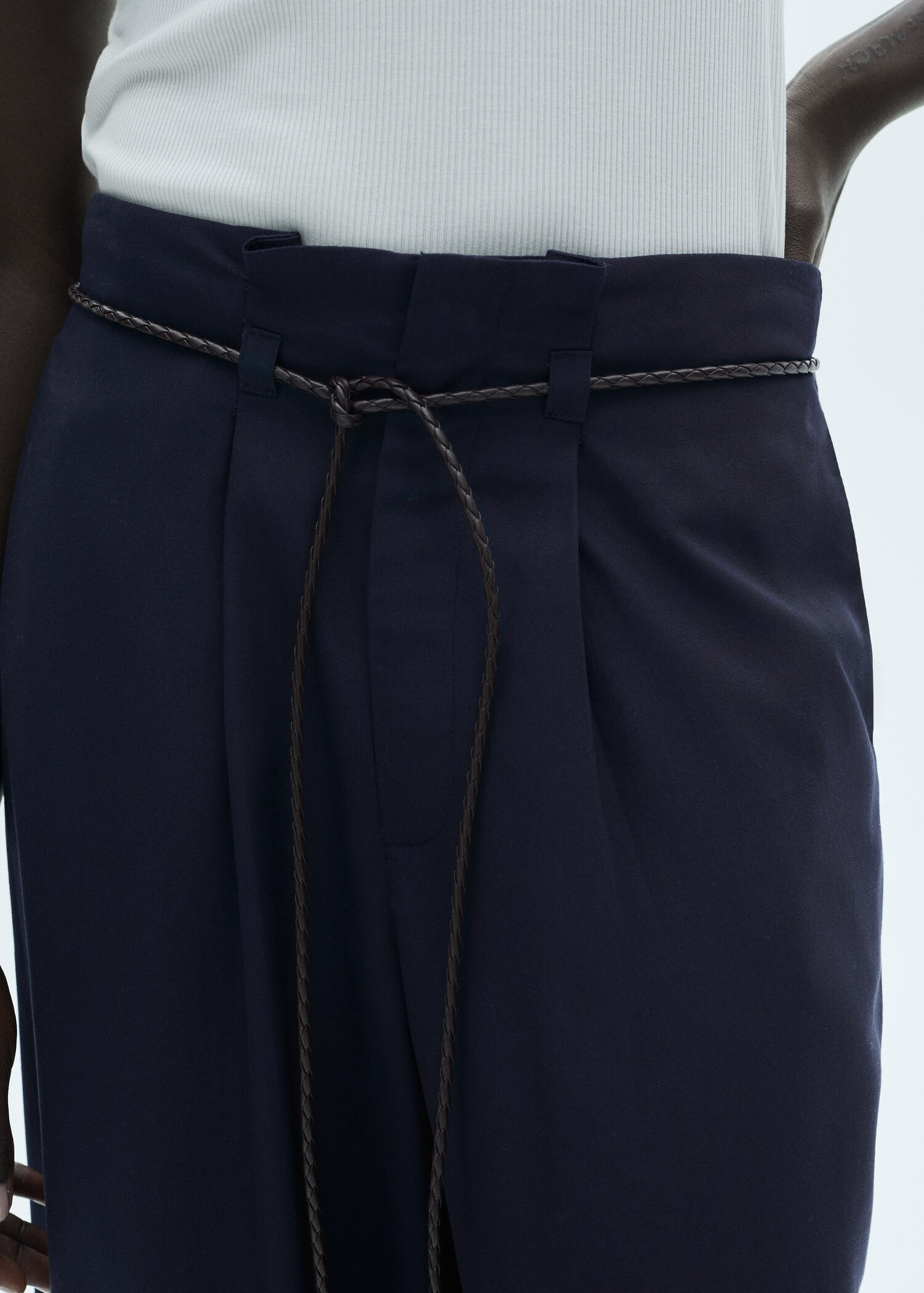 Lyocell-Hose mit verstellbarer Kordel - Detail des Artikels 1