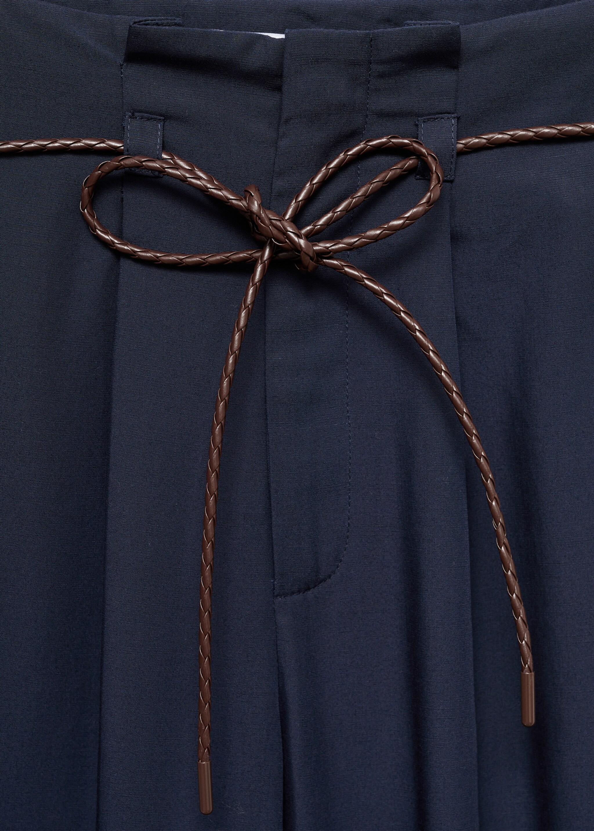 Lyocell trousers with adjustable drawstring - Details of the article 8