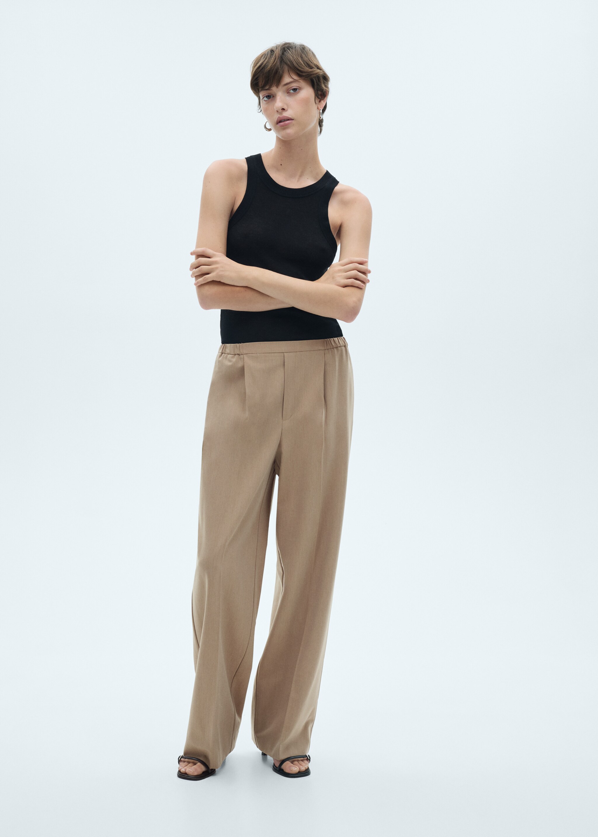 Elastic waist suit trousers - Details of the article 2, Beige. Ref: 77027649-00.