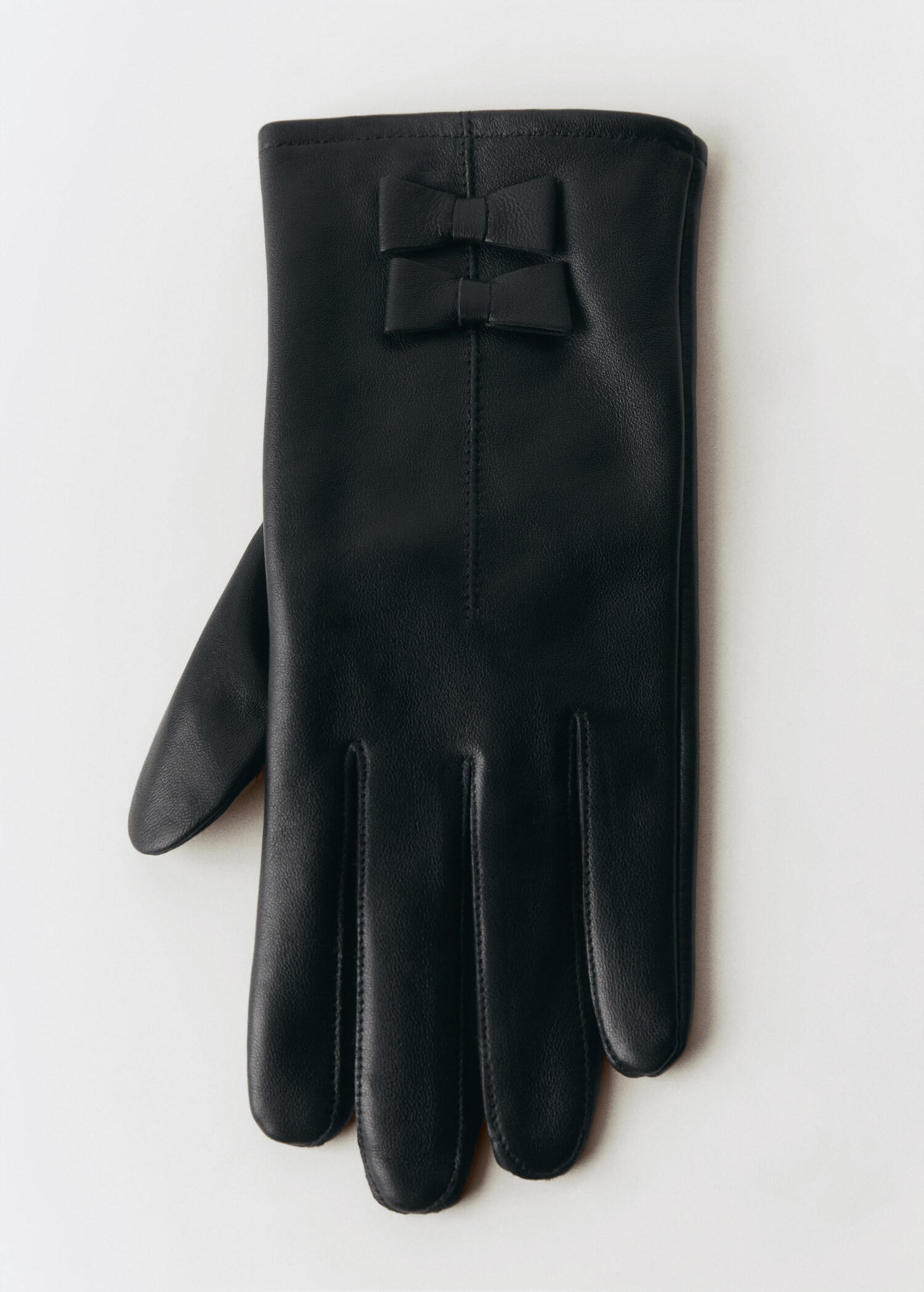 Lederhandschuhe mit Schleifendetail - Detail des Artikels 1