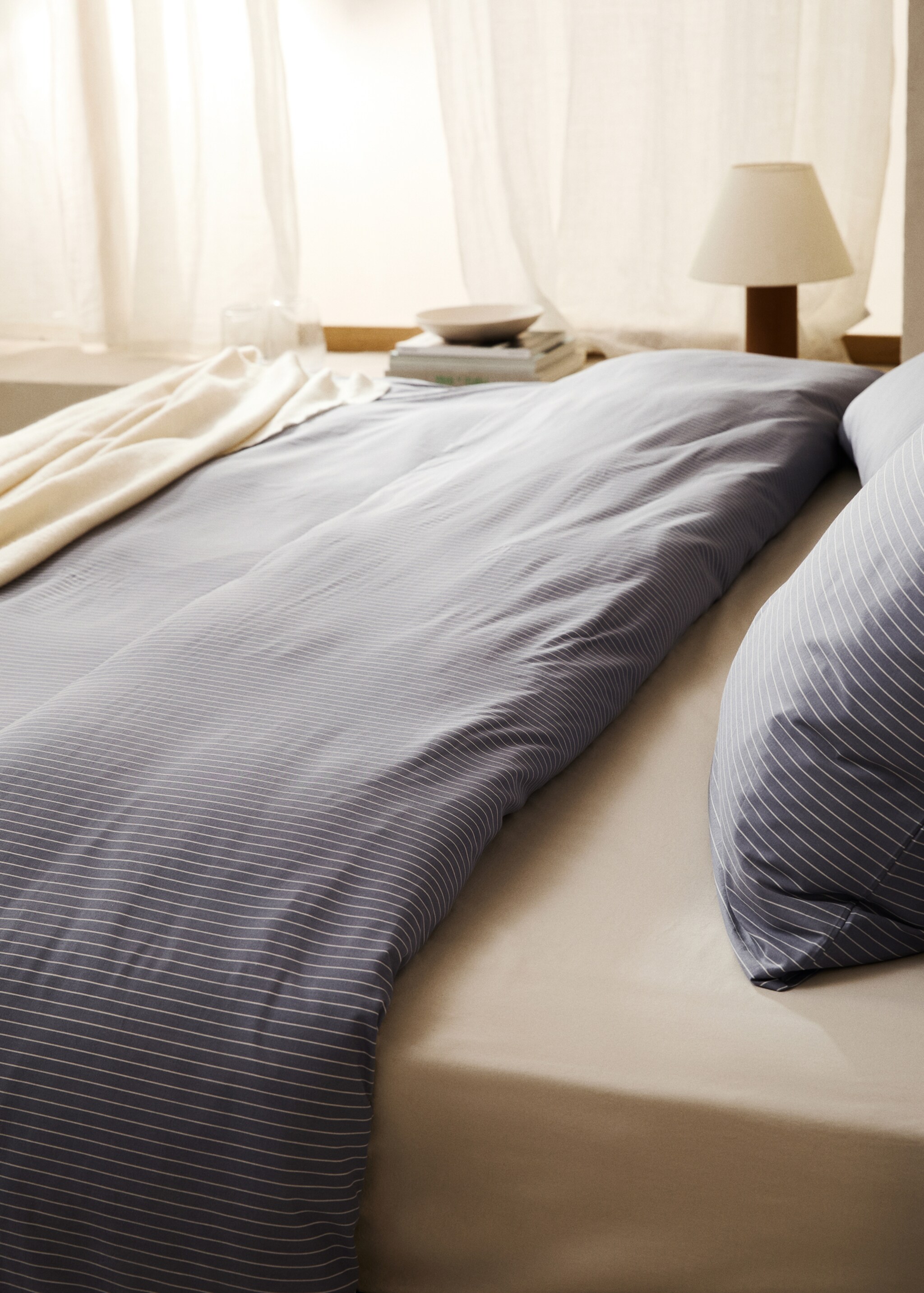 Percale cotton striped duvet cover for 150cm bed - Details of the article 7, Blue. Ref: 77027666-00.