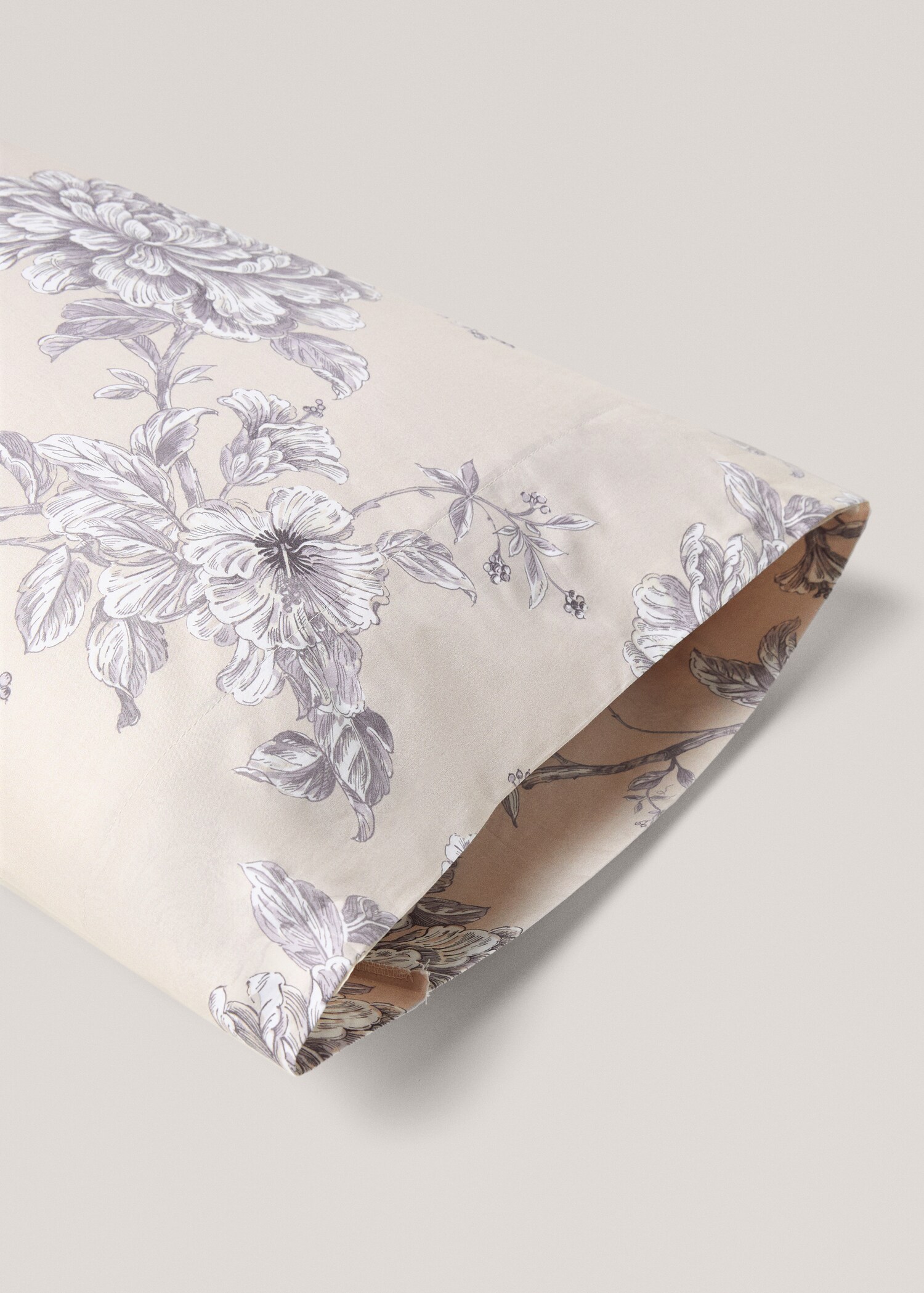 Percale cotton floral-print pillowcase 45x110cm - Details of the article 2