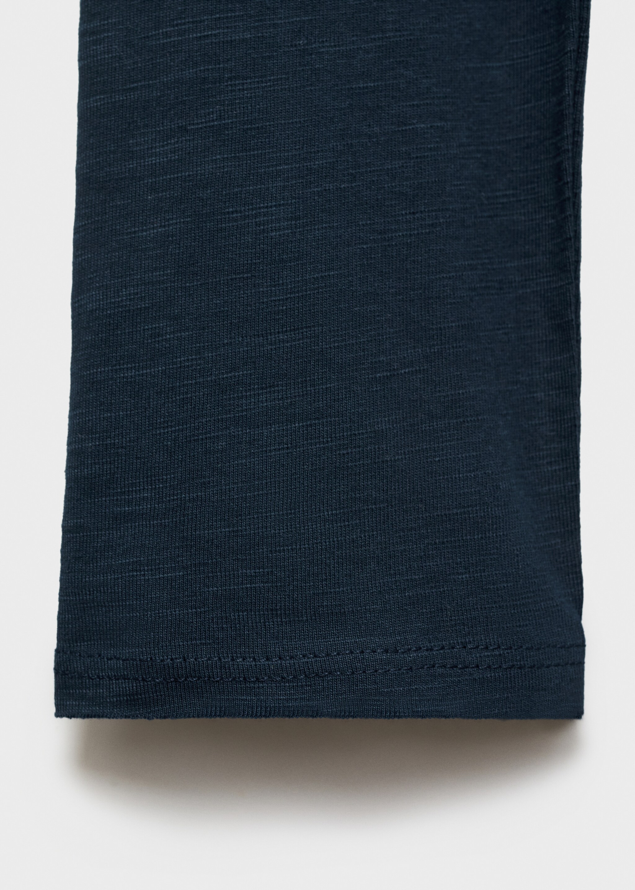 Samarreta màniga llarga botons - Detall de l'article 0, Blau marí fosc. Ref: 77027696-00.