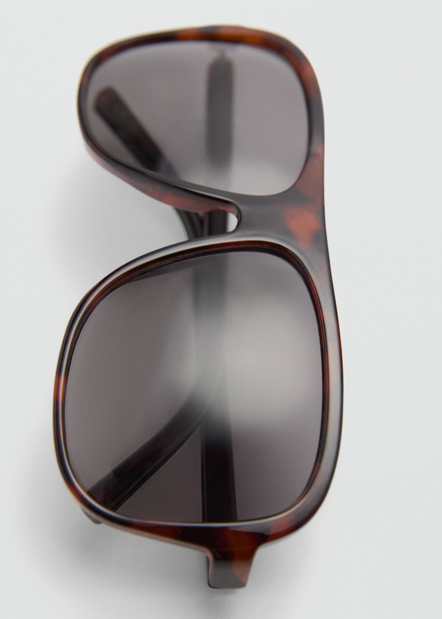 Tortoiseshell-effect sunglasses - Details of the article 2