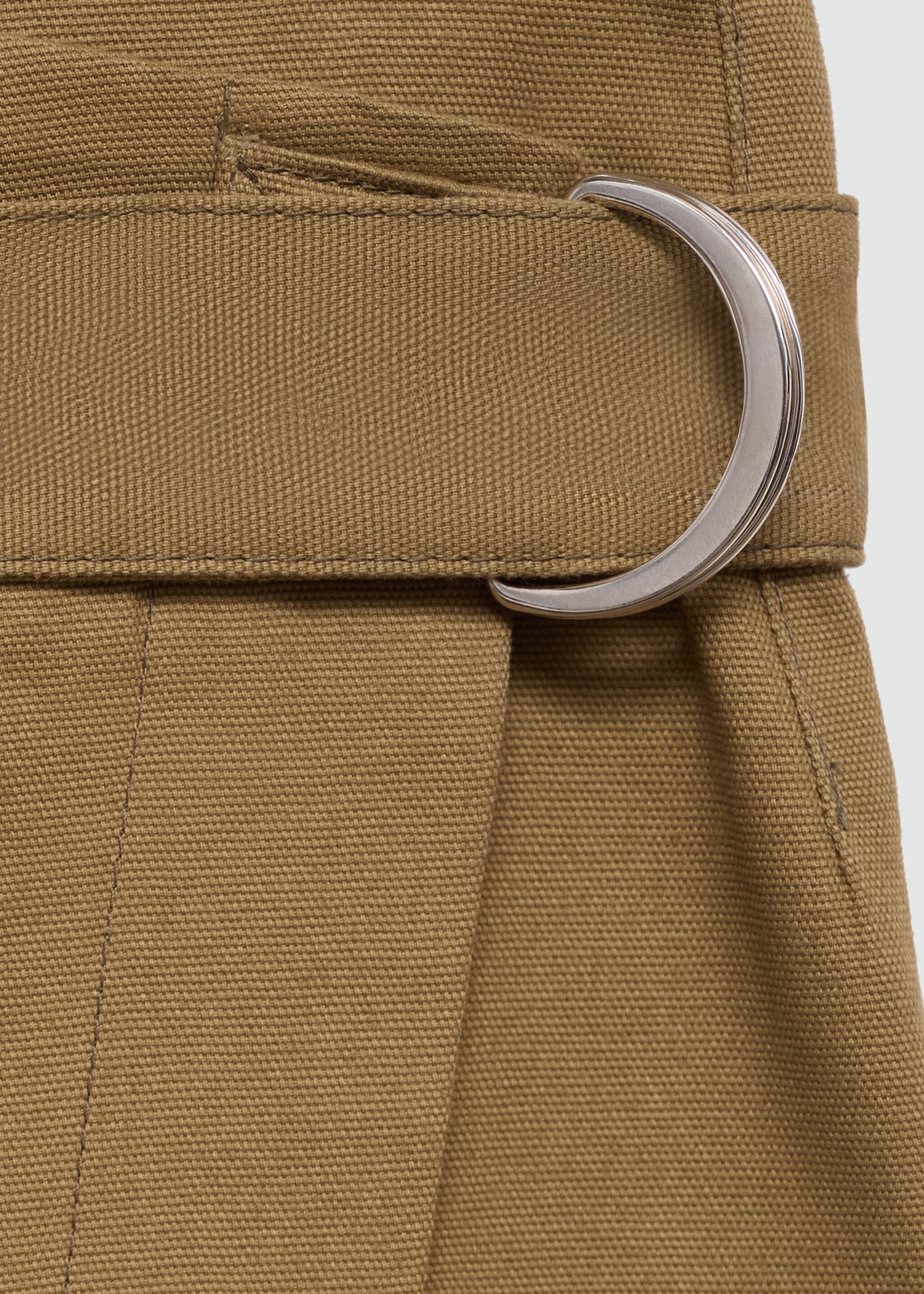 Spódnica midi z kieszeniami cargo - Szczegóły artykułu 0, Khaki. Ref: 77027715-00.