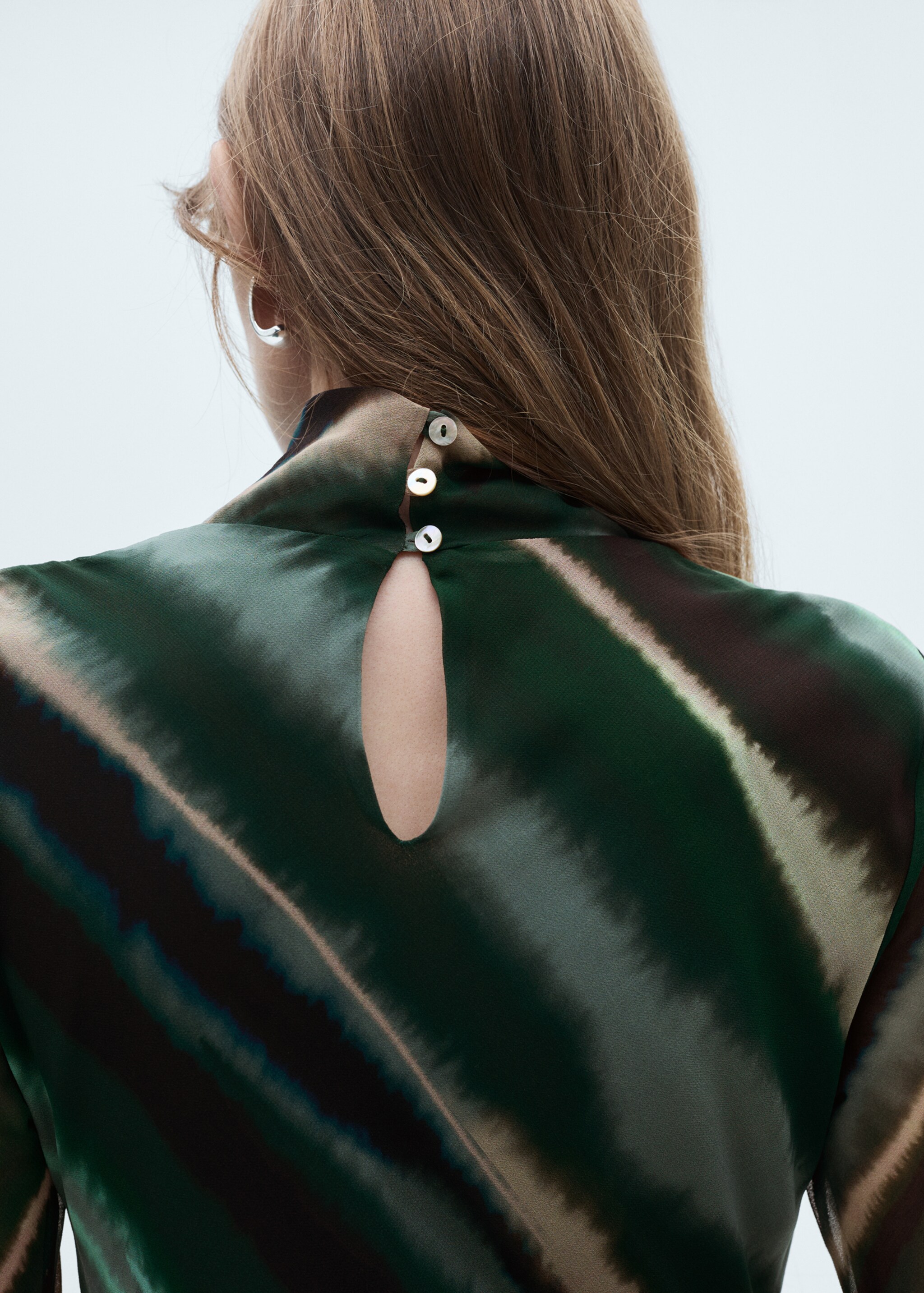 Printed turtleneck dress - Details of the article 6, Green. Ref: 77027717-00.