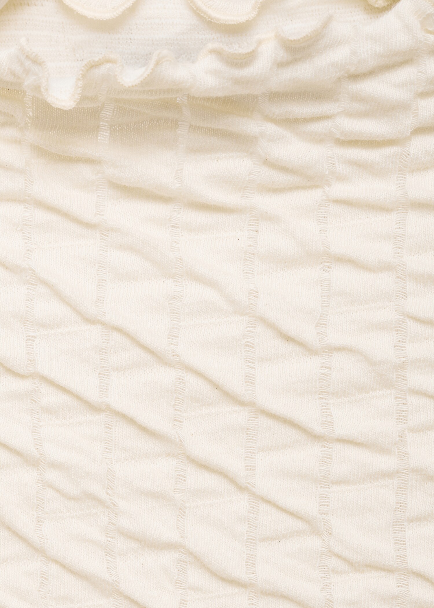 Long-sleeved t-shirt with ruffles - Details of the article 8