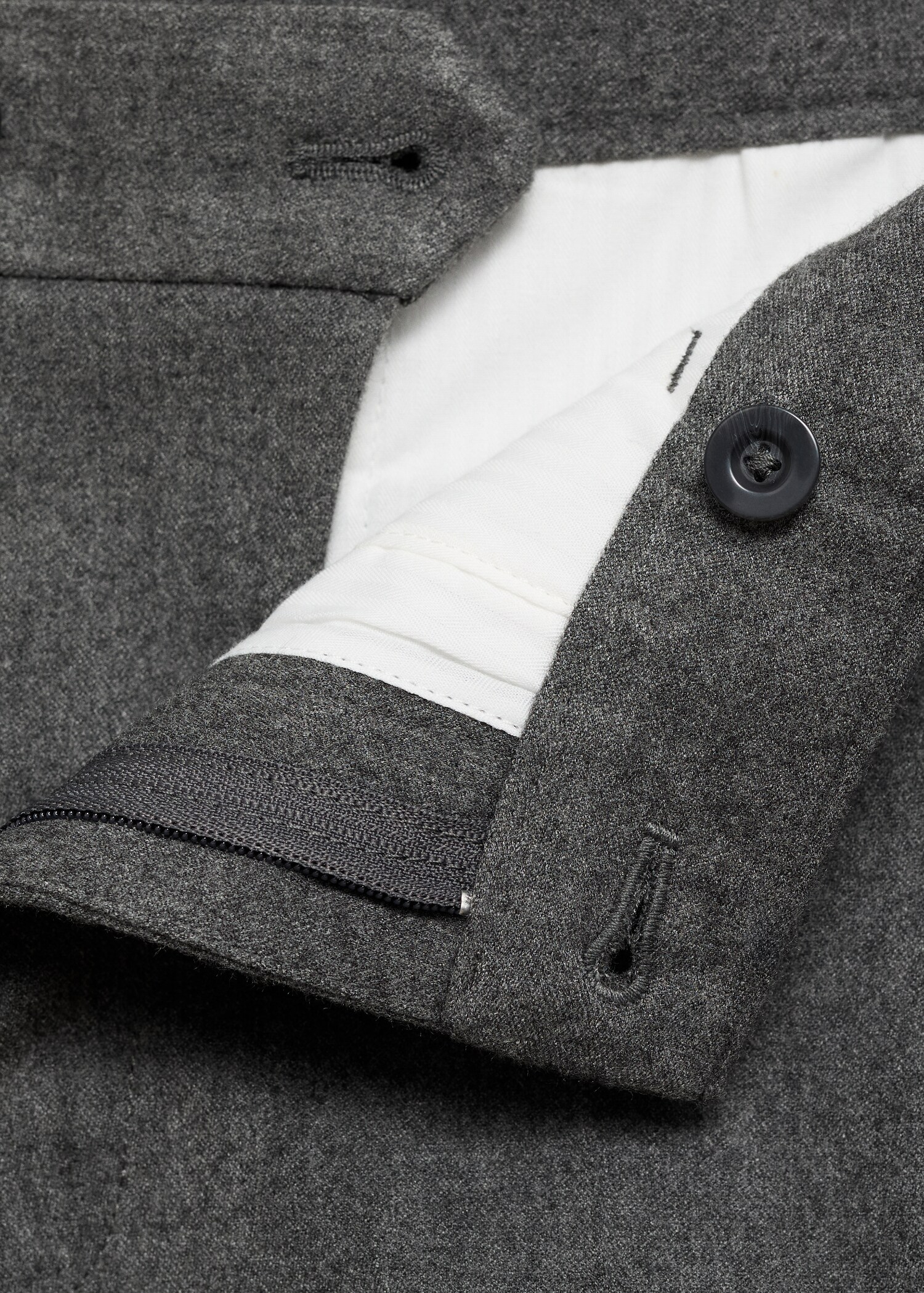 Flannel cargo trousers - Details of the article 0