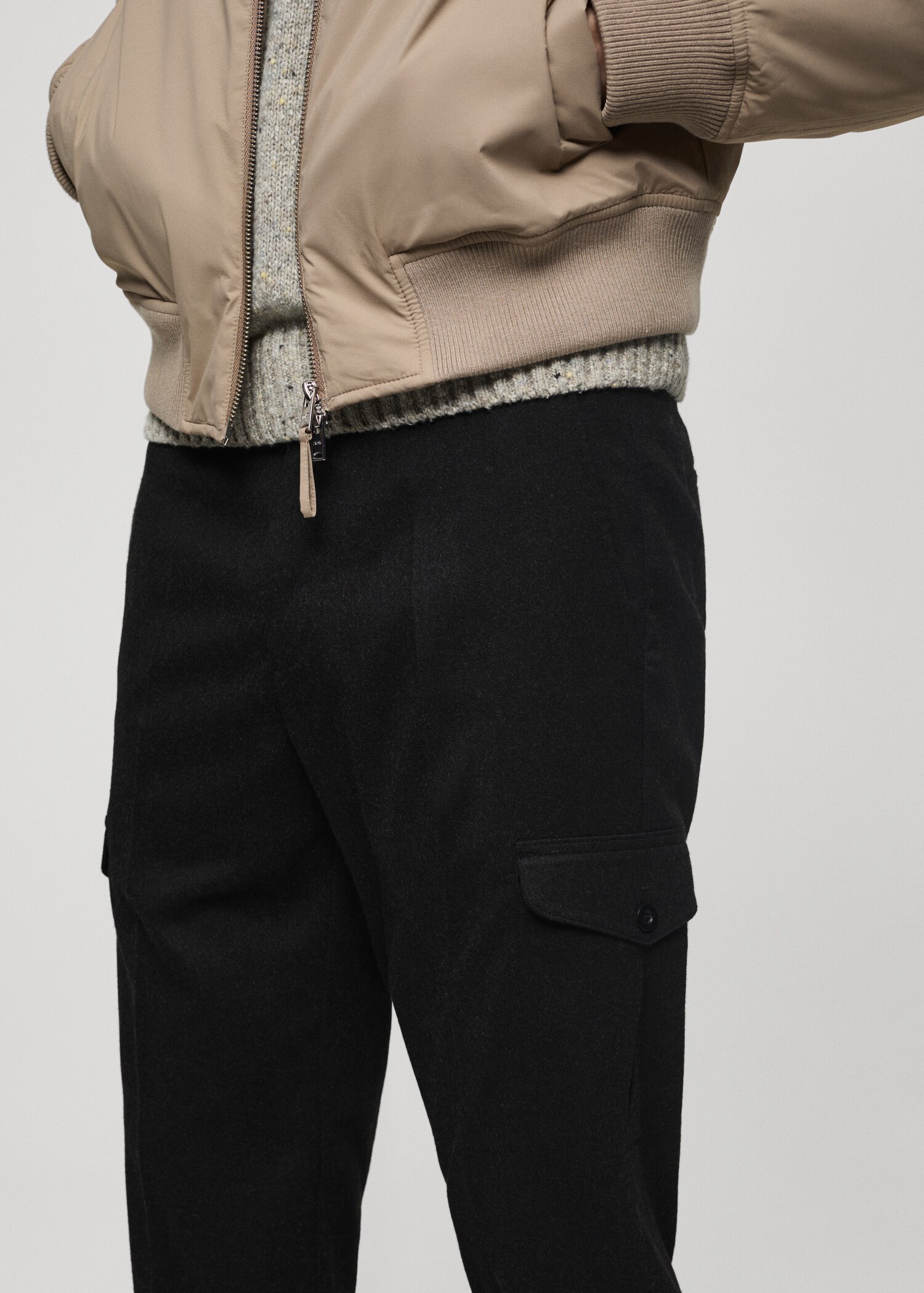 Flannel cargo trousers - Details of the article 1