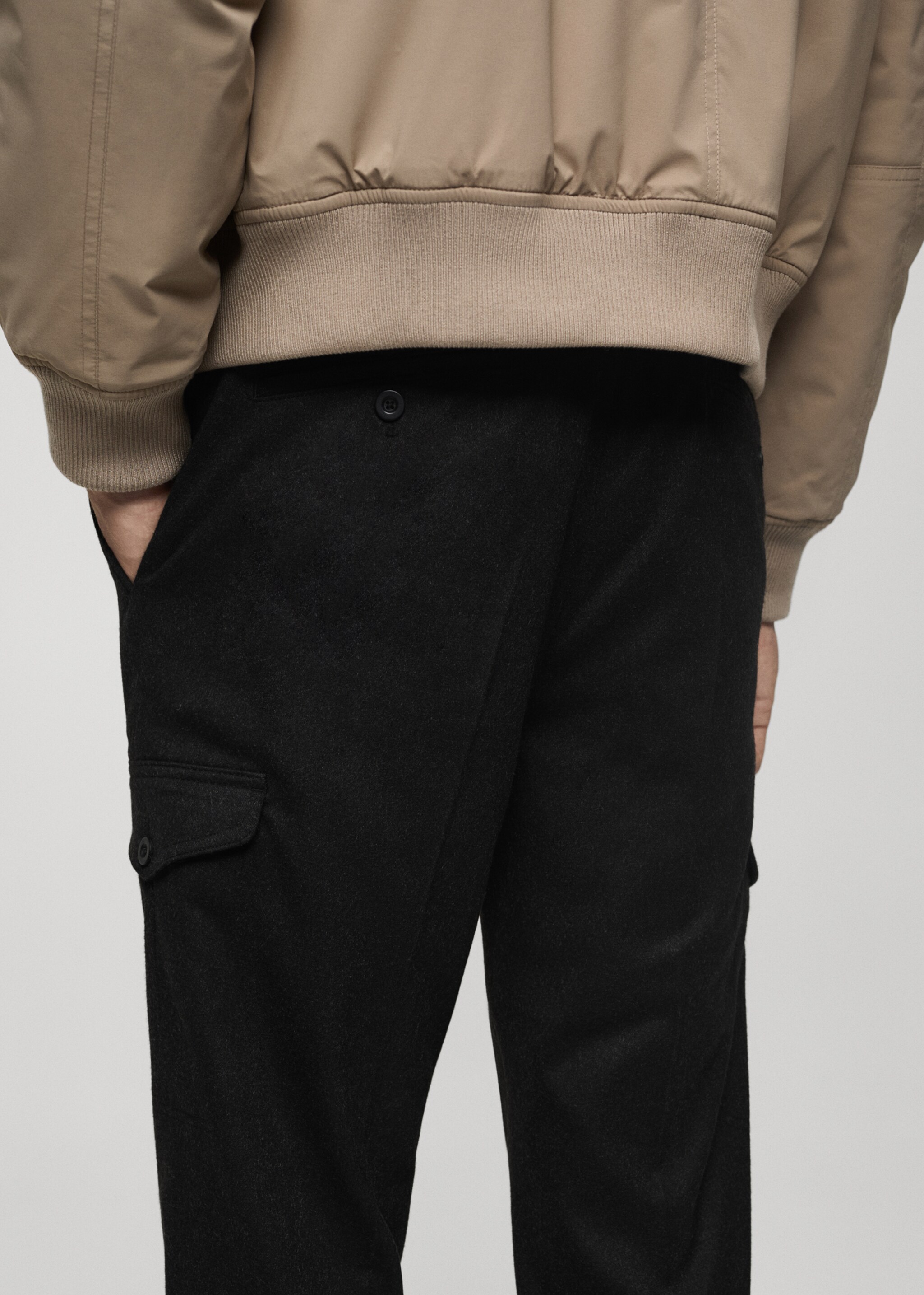 Pantalons cargo franel·la - Detall de l'article 2, Gris fosc vigoré. Ref: 77027920-00.