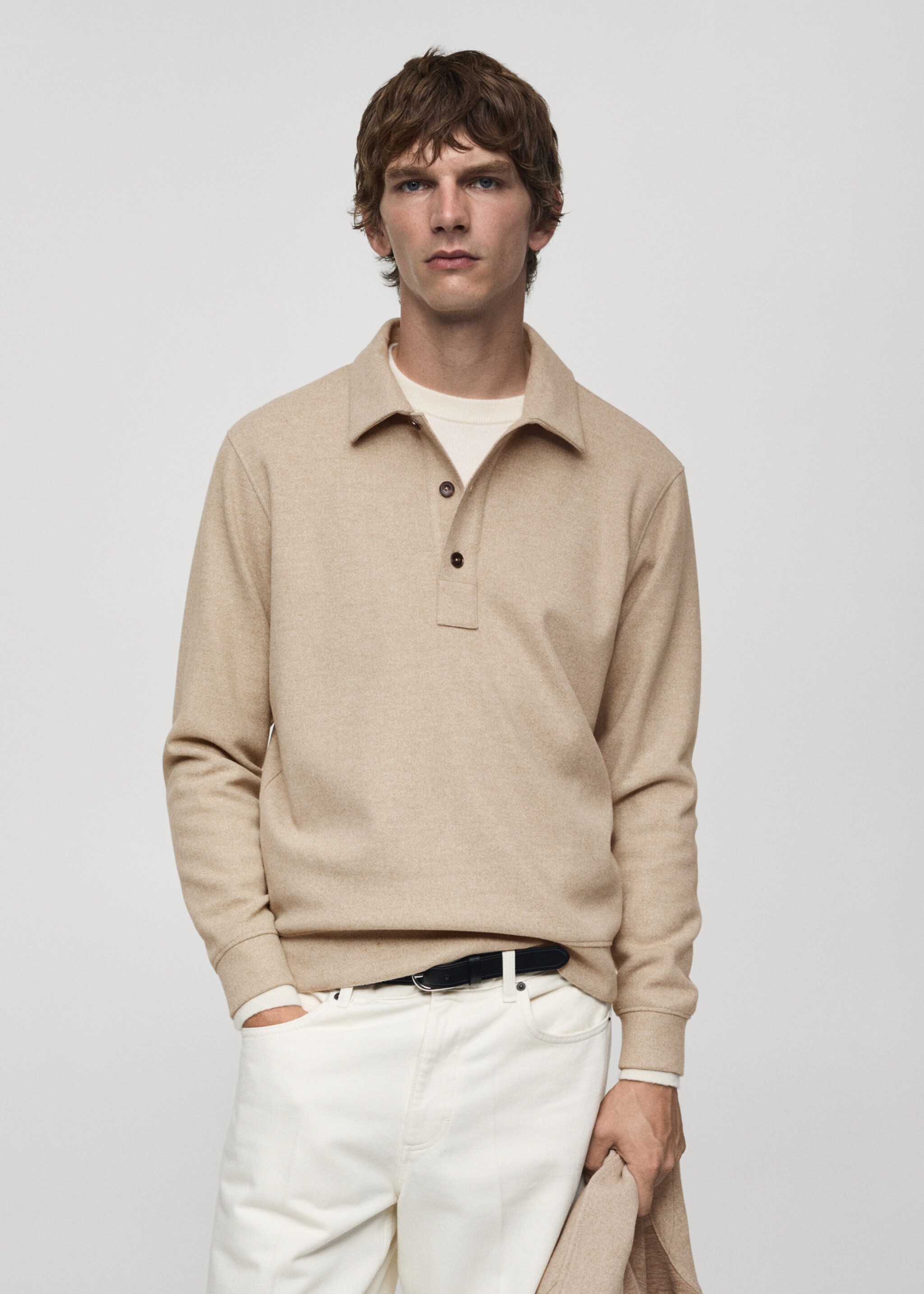 Πόλο regular fit ύφασμα φούτερ - Μεσαίο πλάνο, Άμμος. Ref: 77027925-00.