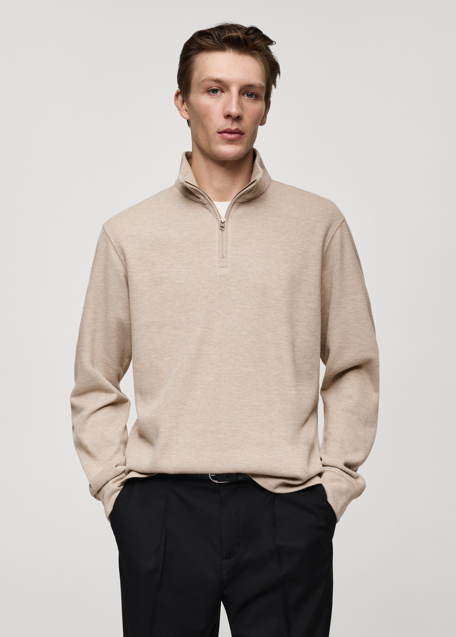 Sudadera canalé cuello chimenea - Plano medio