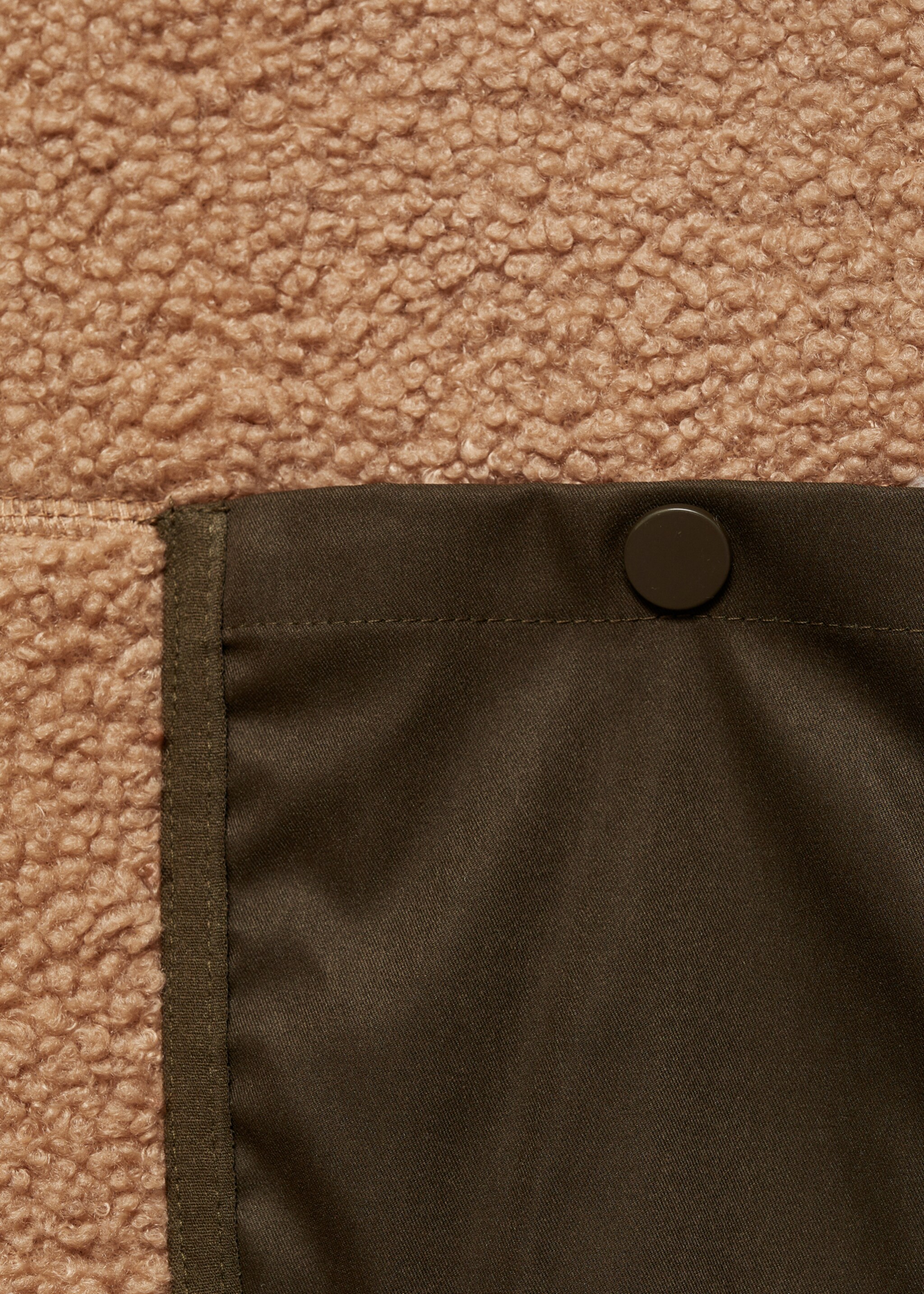 Kunstshearling-Sweatshirt mit Tasche - Detail des Artikels 0, Mittelbraun. Ref: 77027927-00.