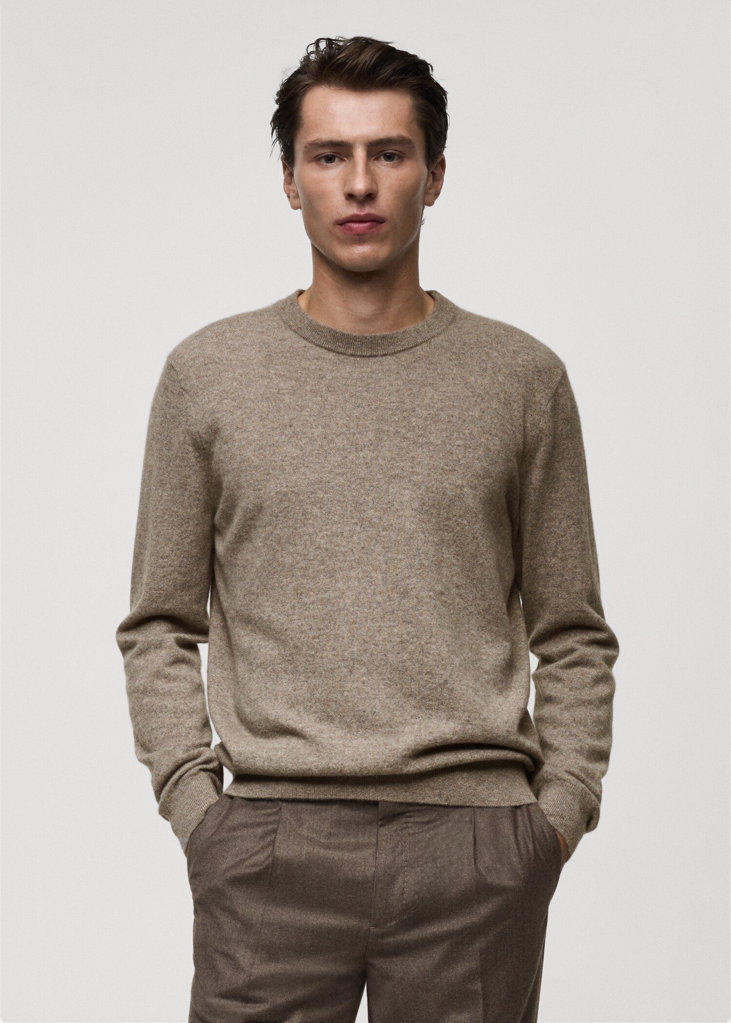 100% cashmere regular-fit sweater - Medium plane