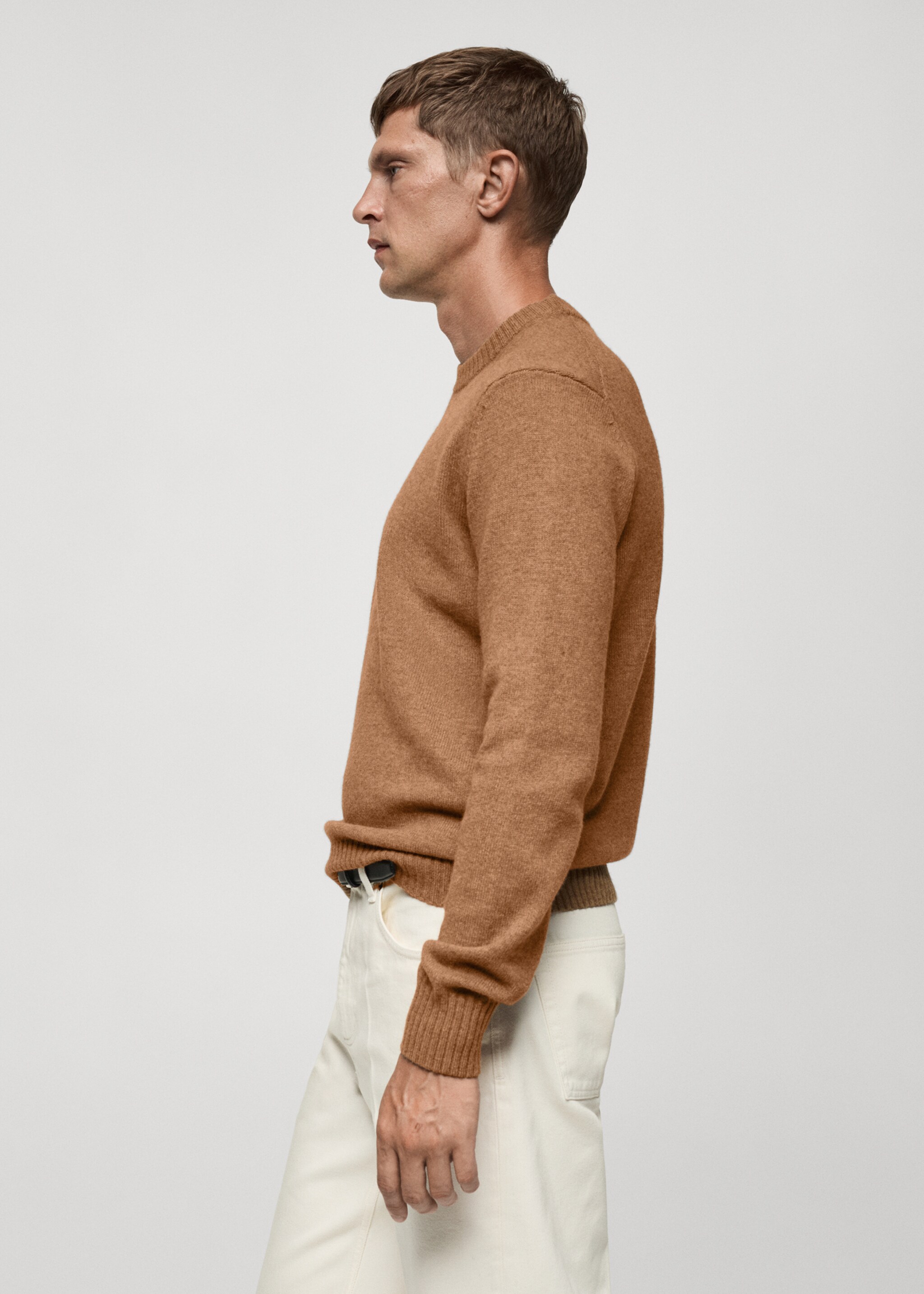 Strickpullover aus Wollgemisch - Detail des Artikels 2, Mittelbraun. Ref: 77027934-00.