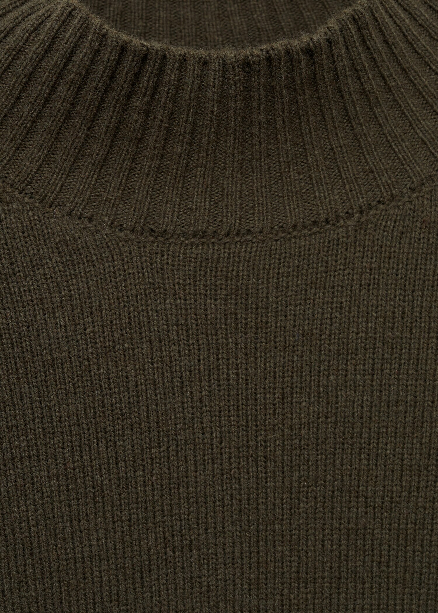 Wool sweater with perkins neck - Details of the article 8