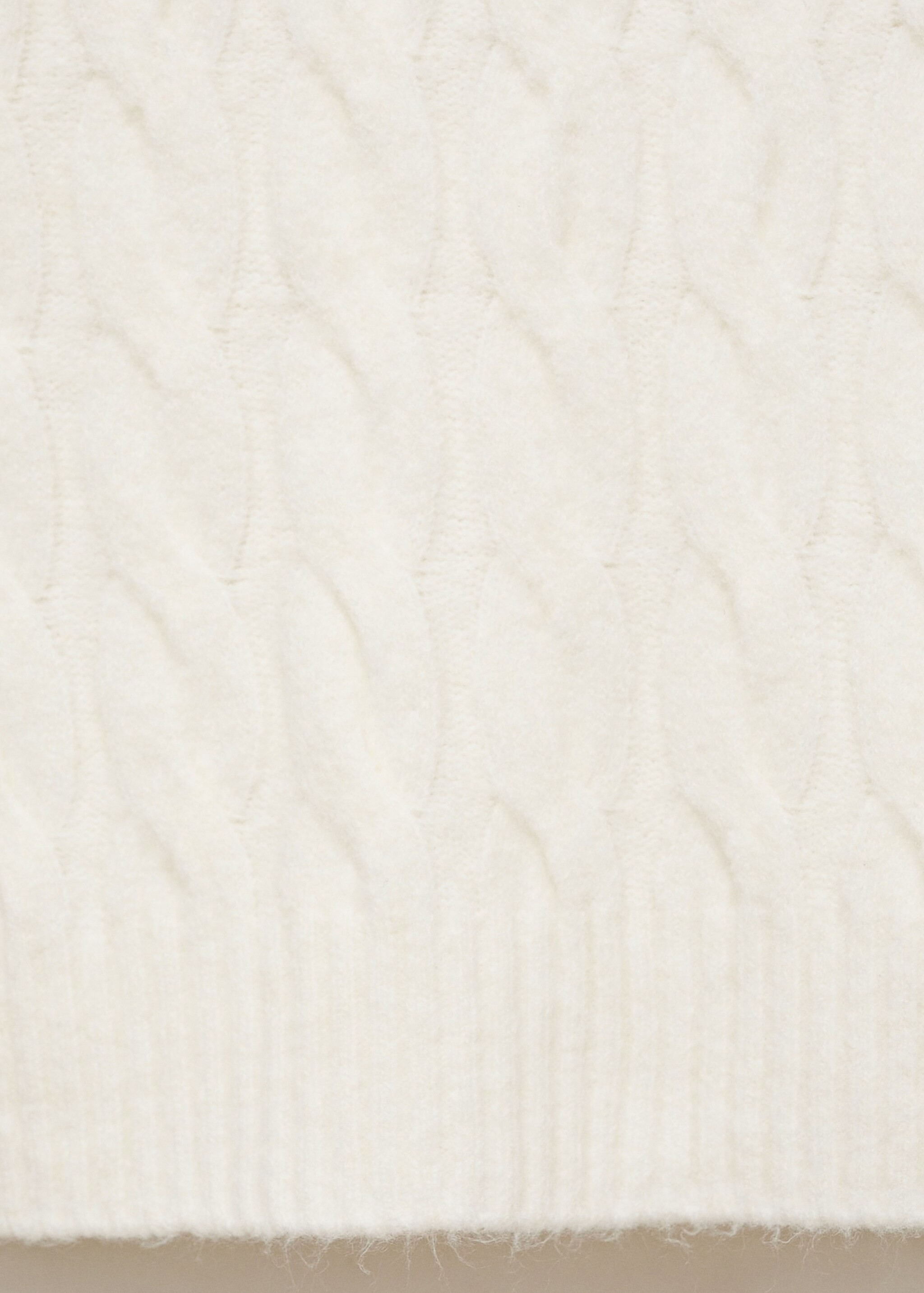 Cable-knit hoodie - Details of the article 0, Ecru. Ref: 77028269-00.