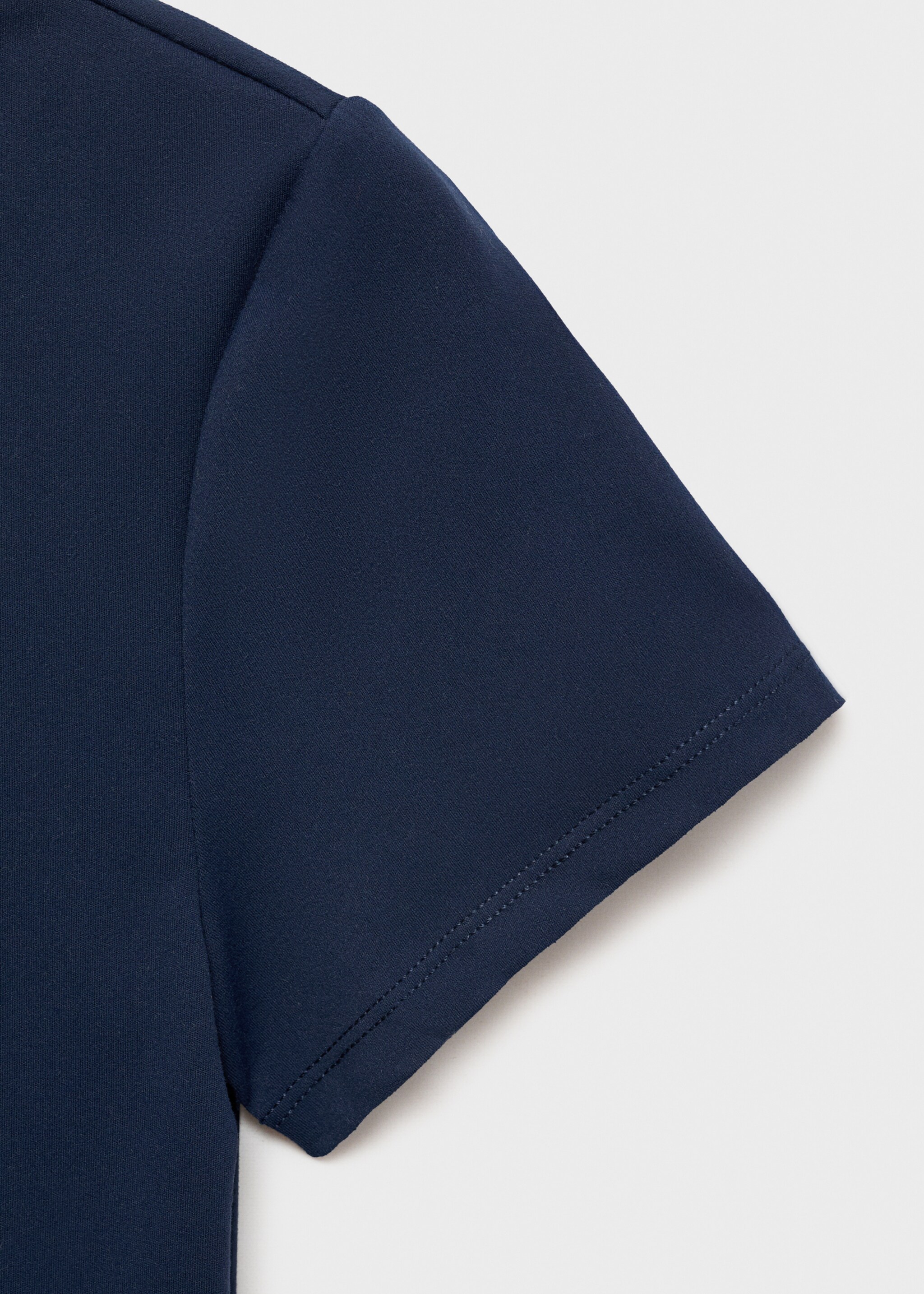 Top deportivo - Detalle del artículo 0, Azul marino oscuro. Ref: 77028273-00.