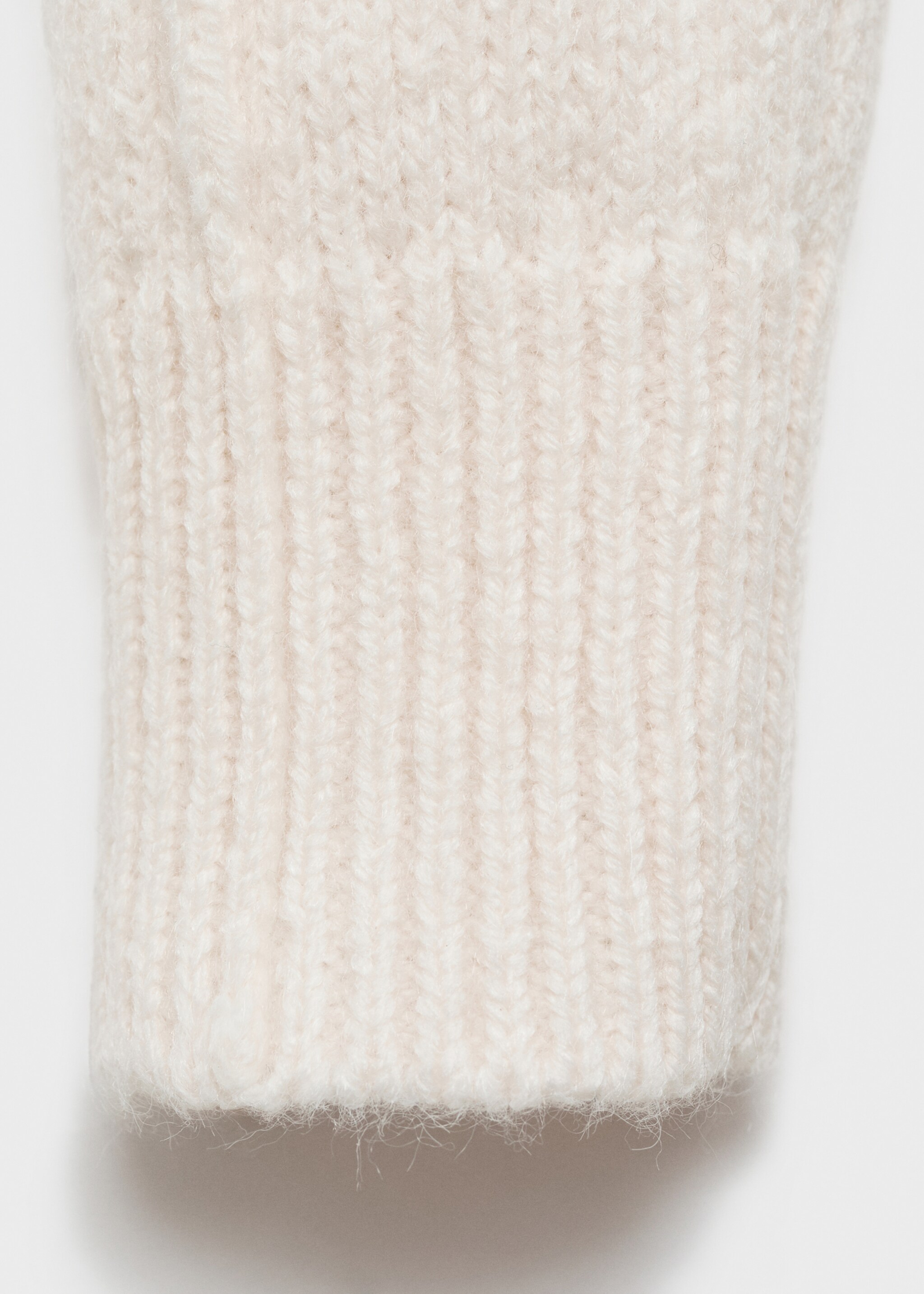 Pull-over col montant coutures - Détail de l'article 0, Écru. Ref: 77028278-00.