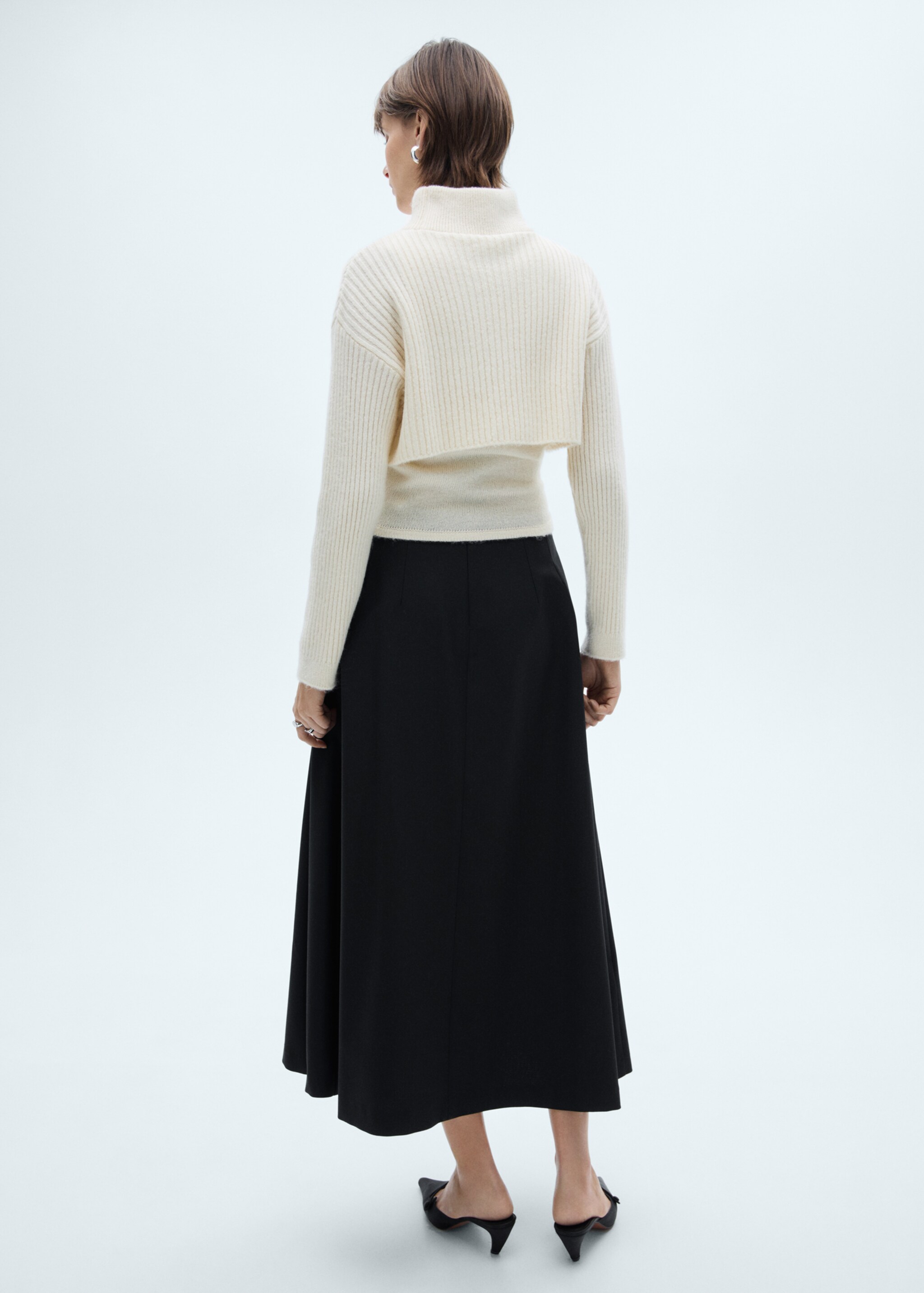 Long flared skirt - Reverse of the article, Black. Ref: 77028284-00.
