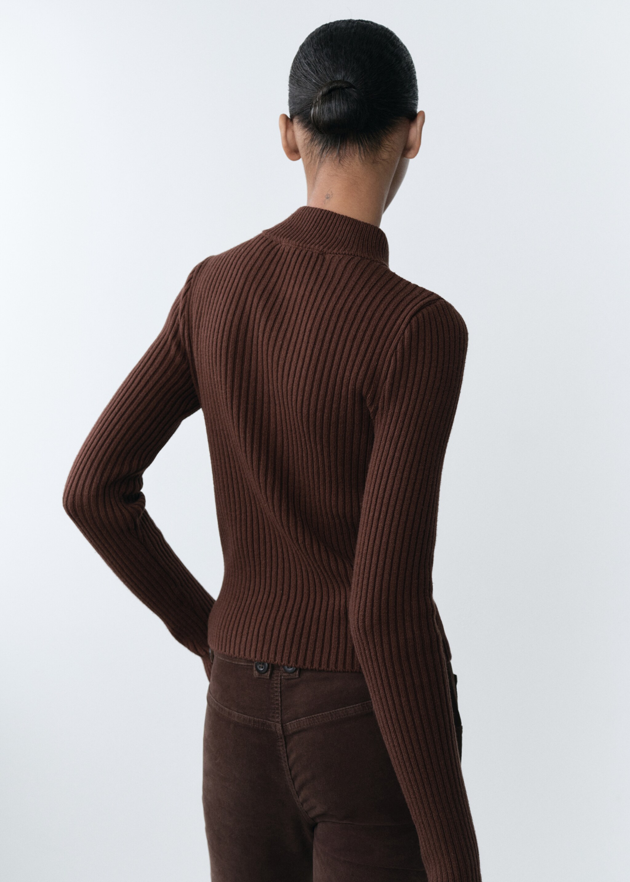 Ribbed cardigan with contrasting panel - Reverse of the article, Brown. Ref: 77028634-00.