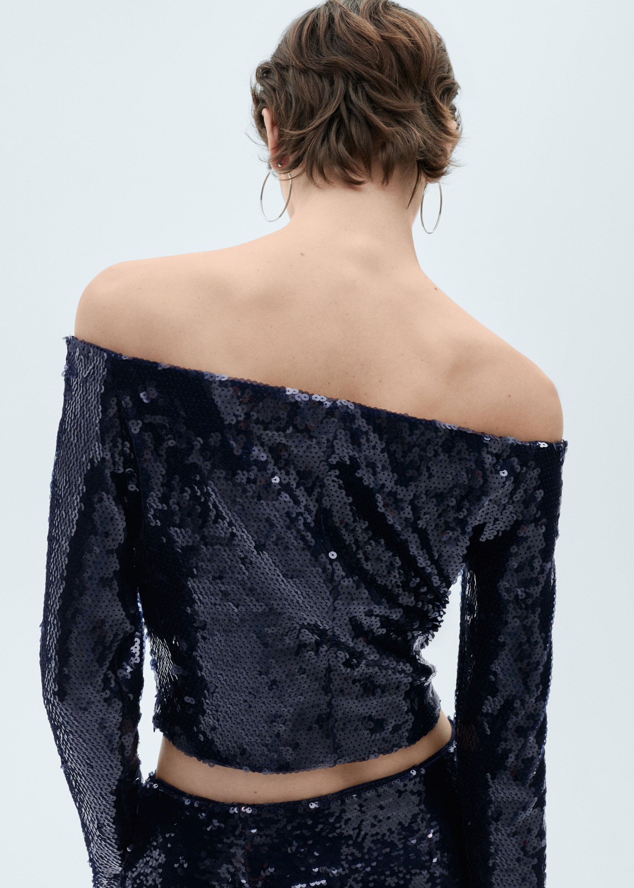 Sequined off-the-shoulder blouse - Reverse of the article, Blue. Ref: 77029058-00.