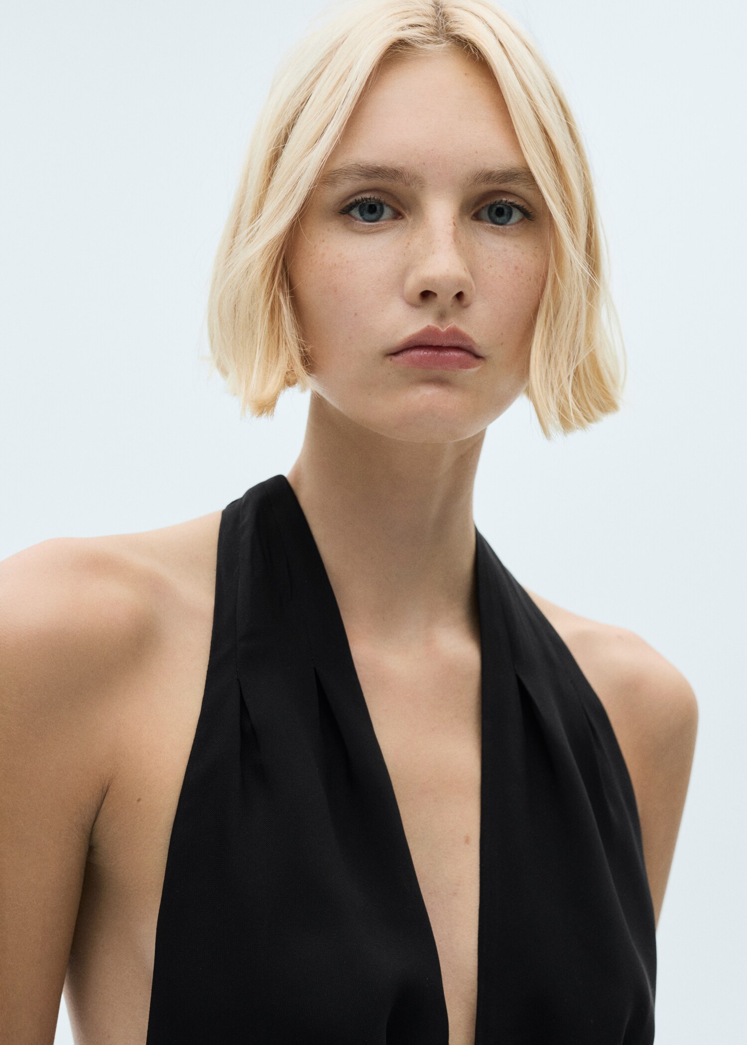 Robe emmanchures détails froncés - Détail de l'article 1