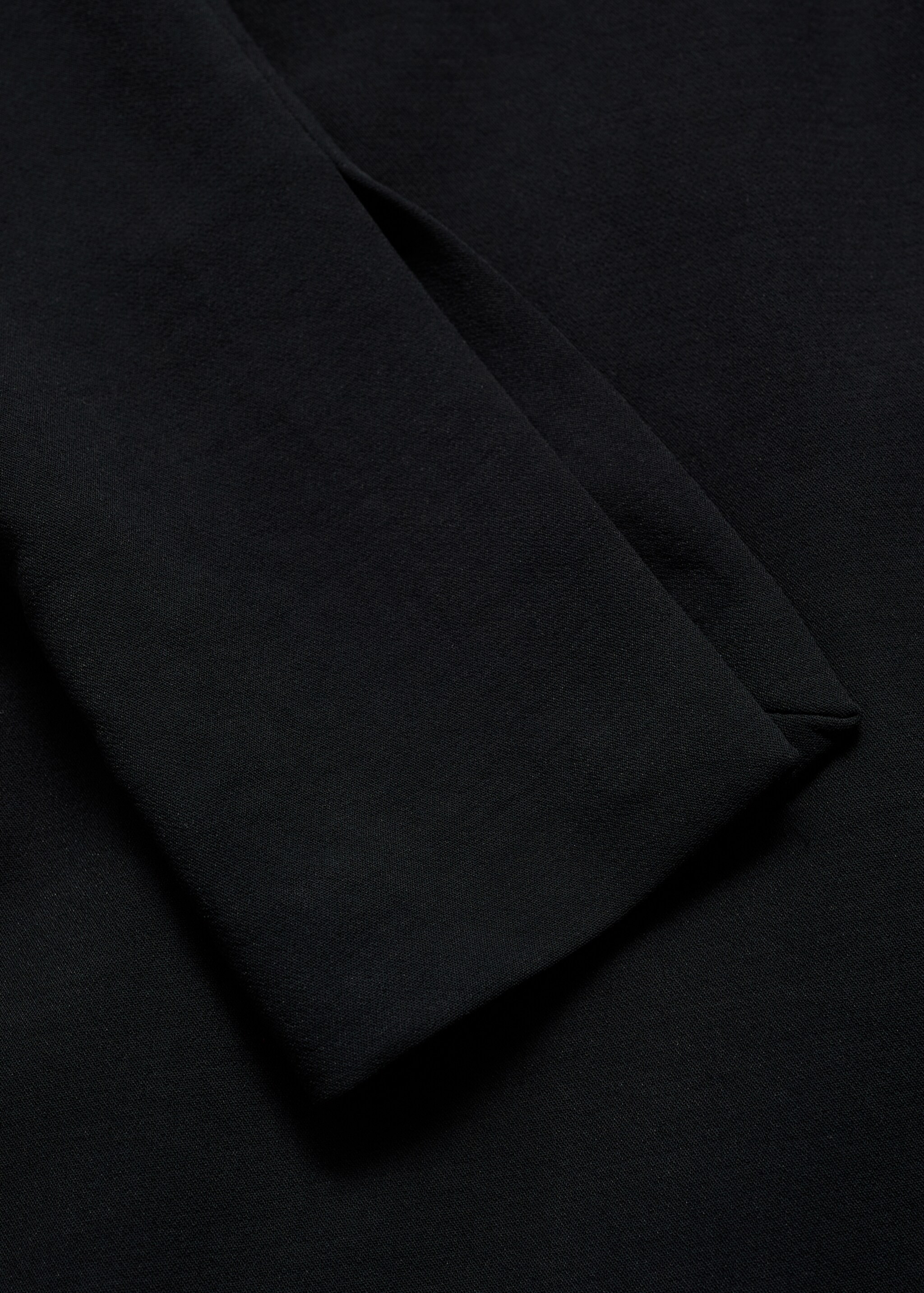 Metallic dress with neckline detail - Details of the article 0, Black. Ref: 77029063-00.