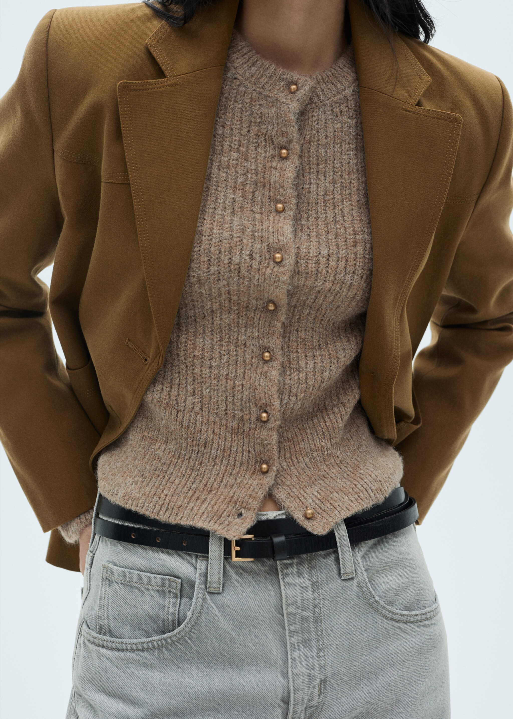 Cardigan maglia bottoni gioiello - Dettaglio dell'articolo 6, Sabbia. Ref: 77029071-00.