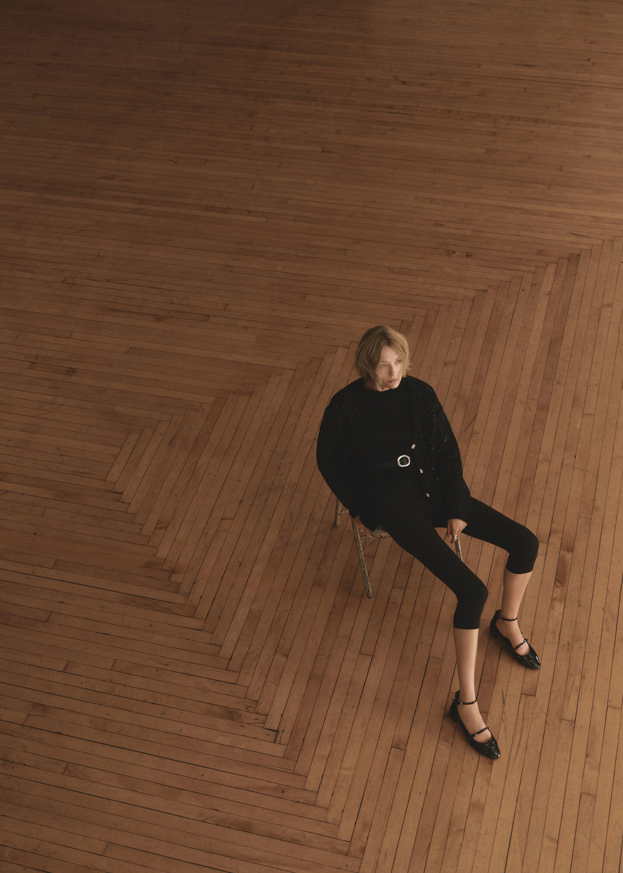 Knitted cardigan with shiny details - Details of the article 6, Black. Ref: 77029075-00.