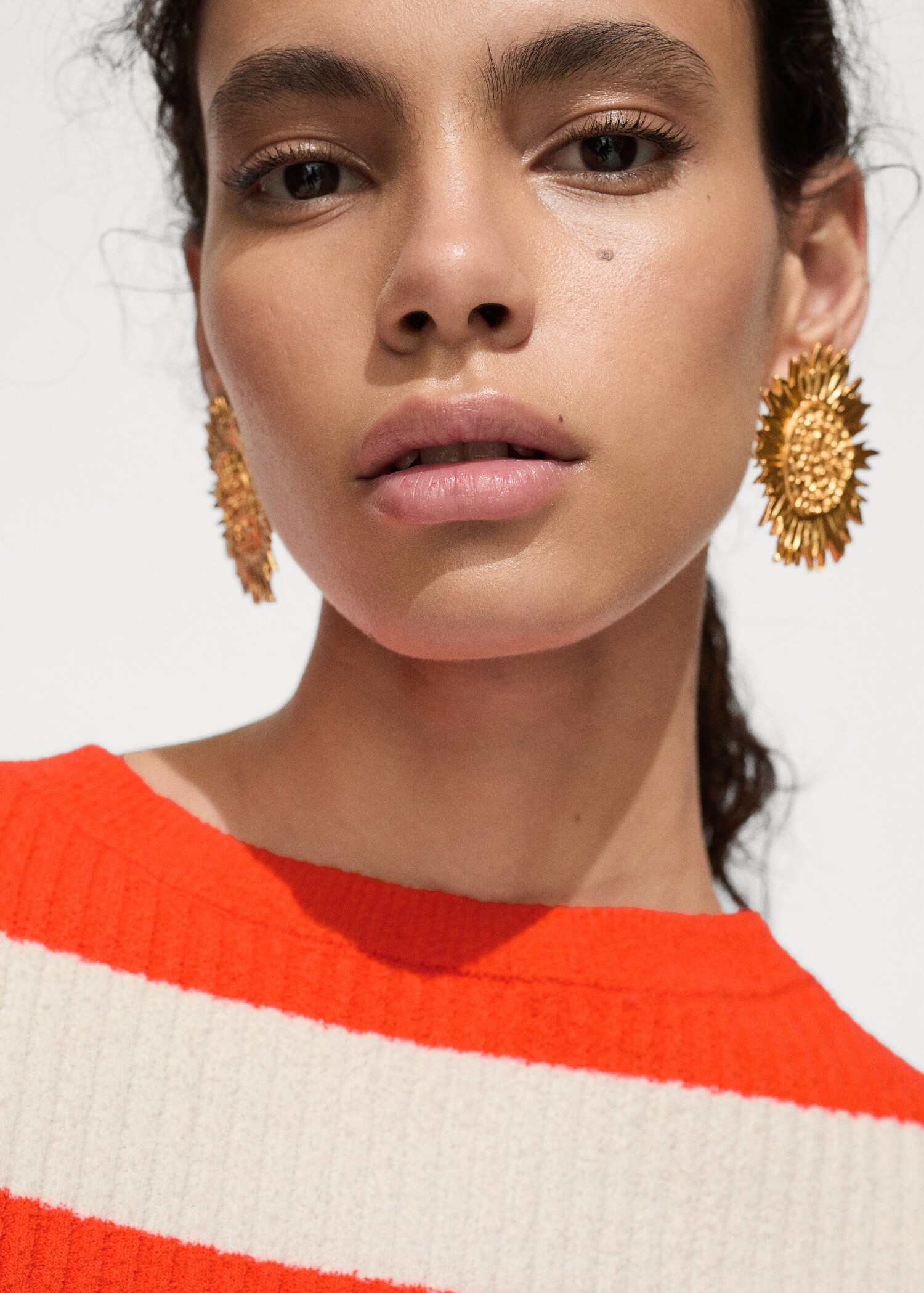Ribbed knitted sweater - Details of the article 1