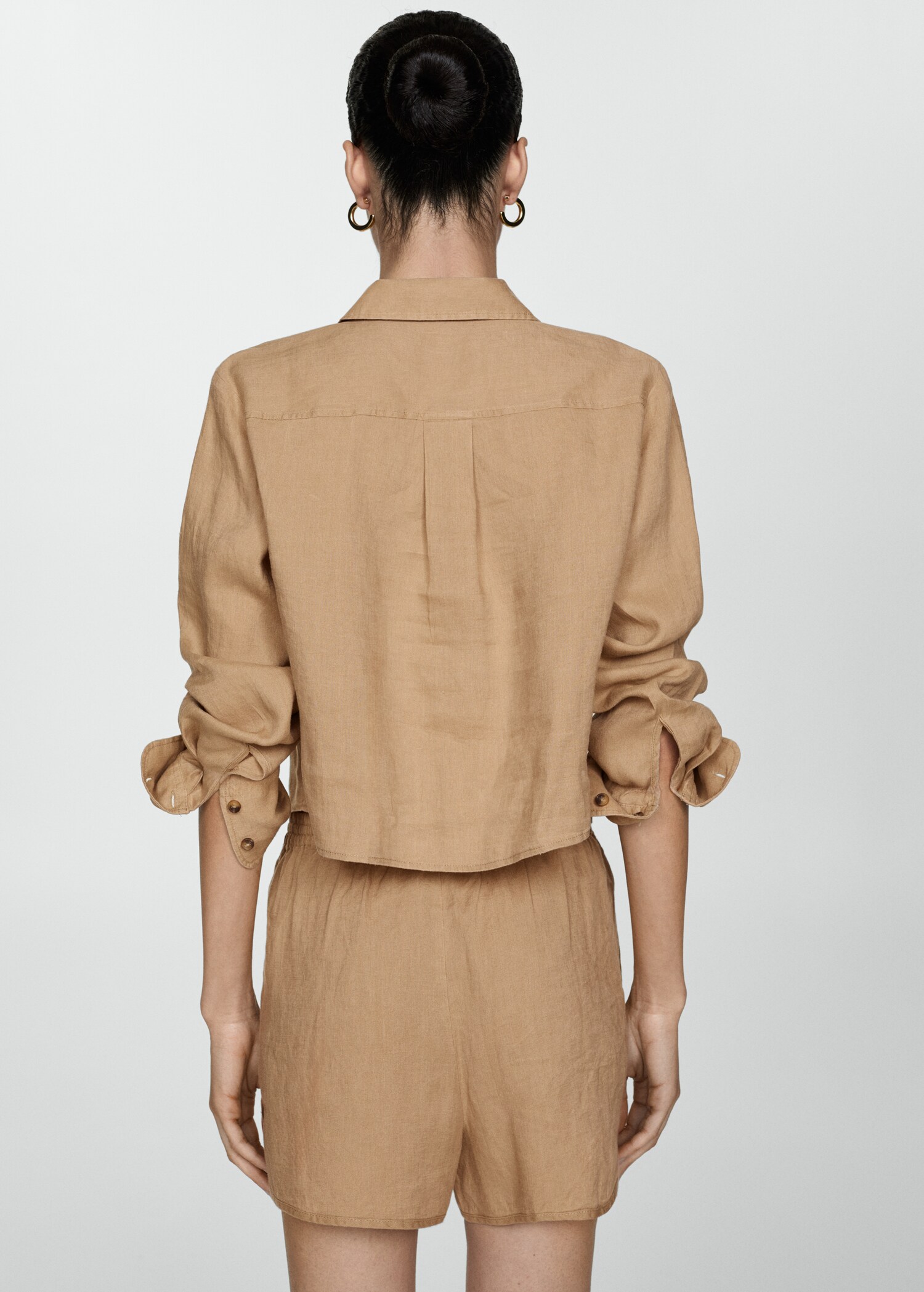 Straight-fit linen shorts - Reverse of the article